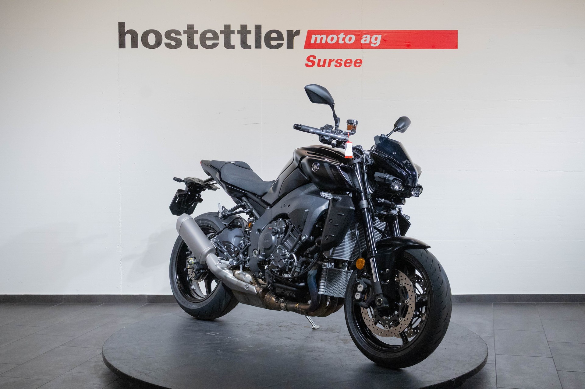 YAMAHA MT-10
