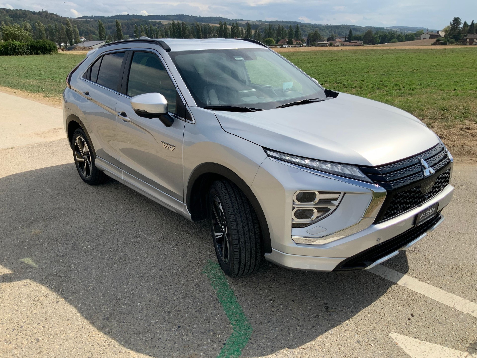 MITSUBISHI Eclipse Cross 2.4 PHEV Instyle 4x4-showroom-element-2