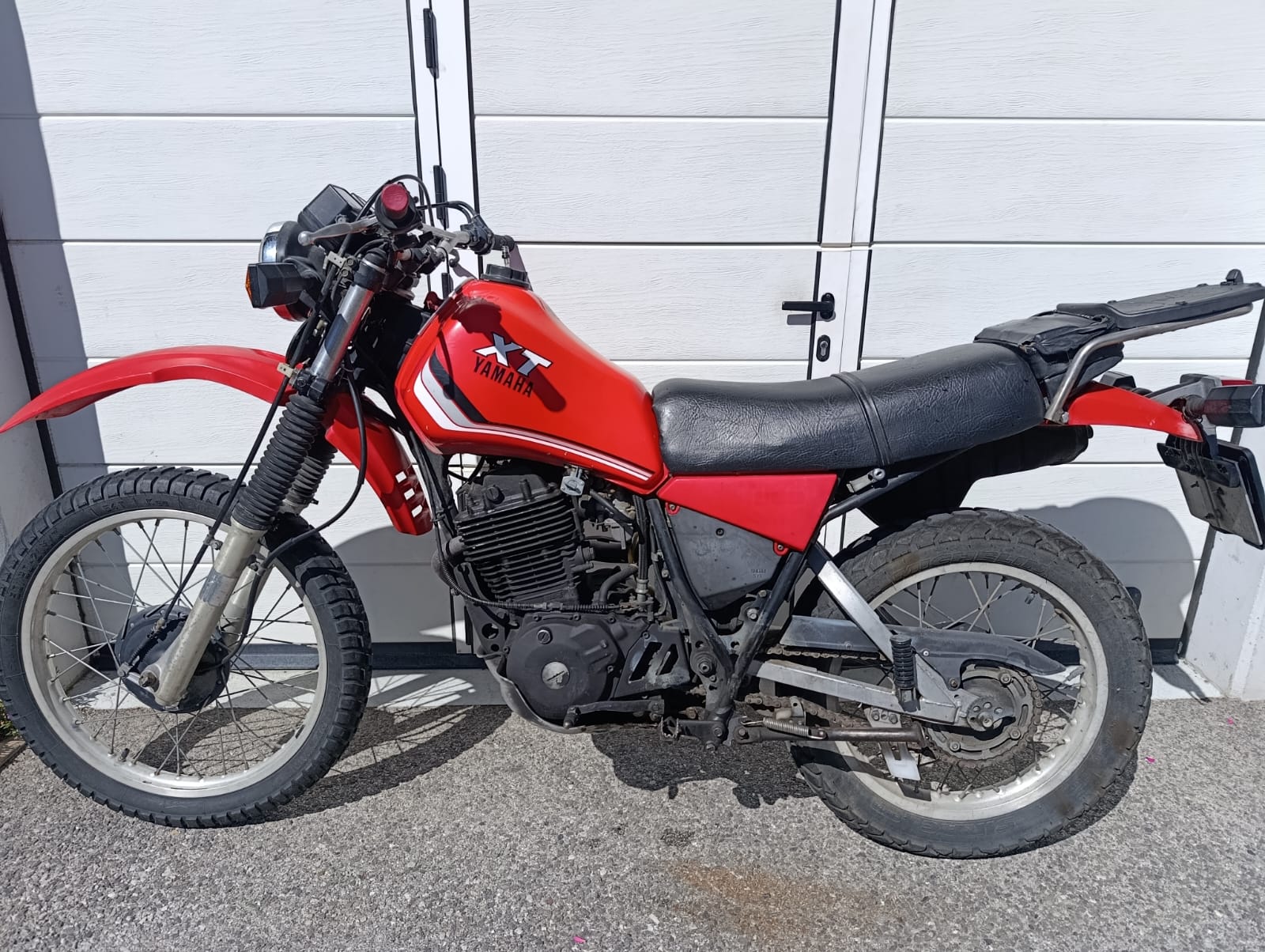 YAMAHA XT 550-image-0