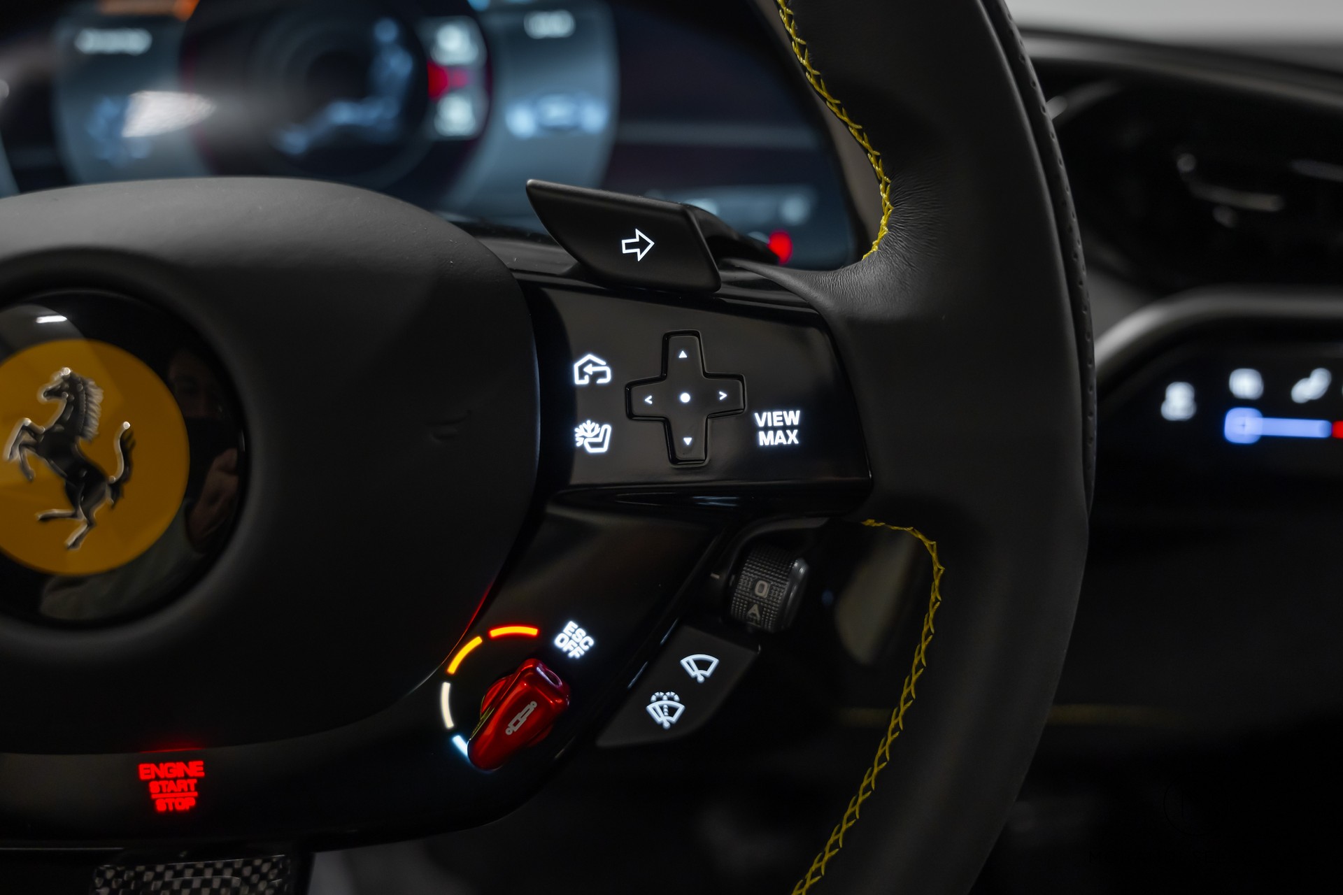 FERRARI 296 GTB 3.0 Turbo-image-30