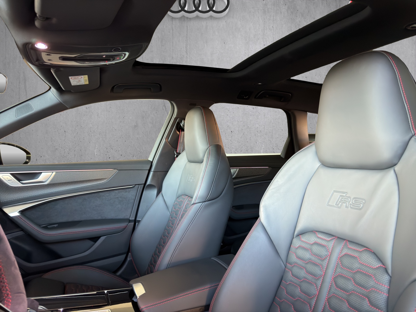 AUDI RS6 Avant 4.0 TFSI V8 Performance quattro-image-16