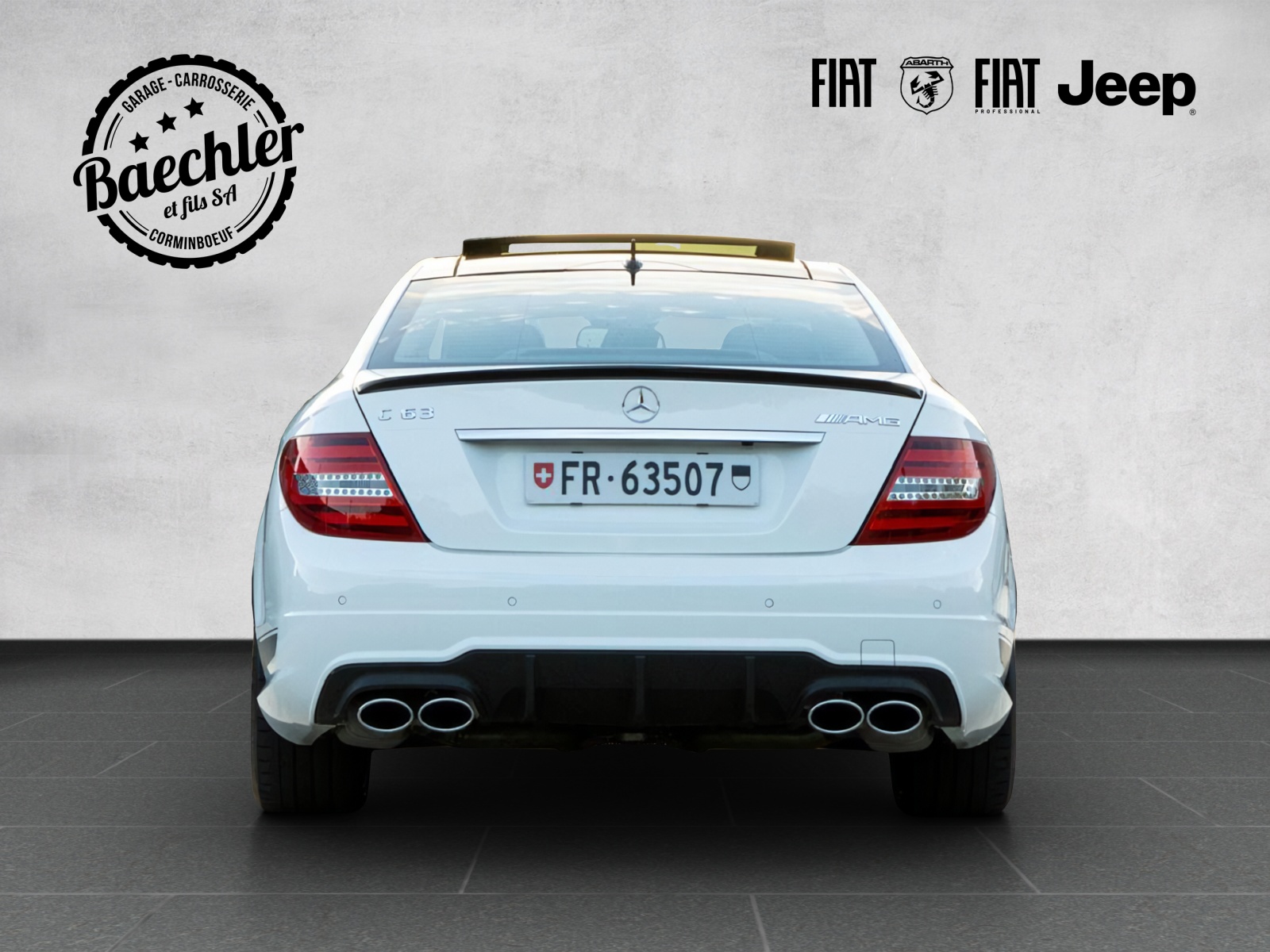 MERCEDES-BENZ C 63 V8 AMG Coupé-showroom-element-3