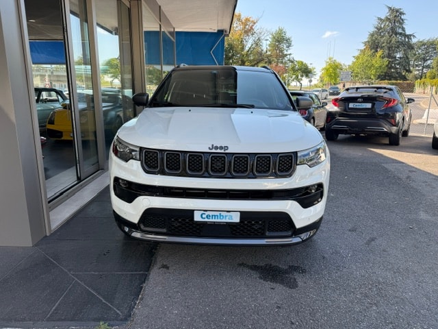 JEEP Compass 4x2 1.3 Turbo Night Eagle DKG-image-4