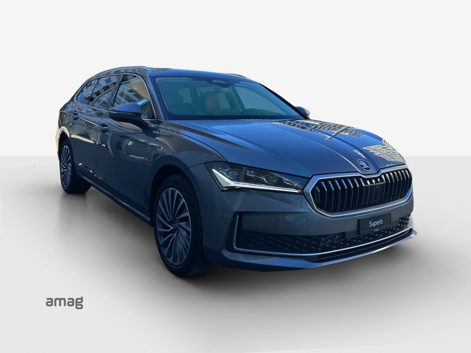 SKODA Superb Combi 2.0 TDi L&K 4x4 DSG-image-5