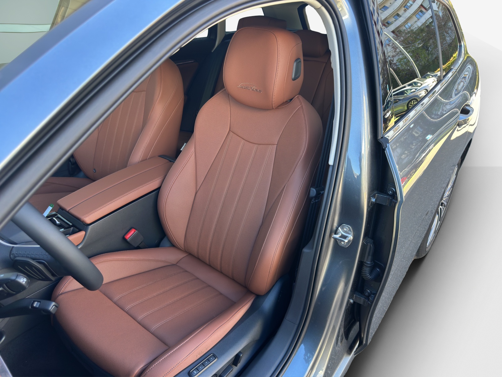SKODA Superb Combi 2.0 TDi L&K 4x4 DSG-image-7