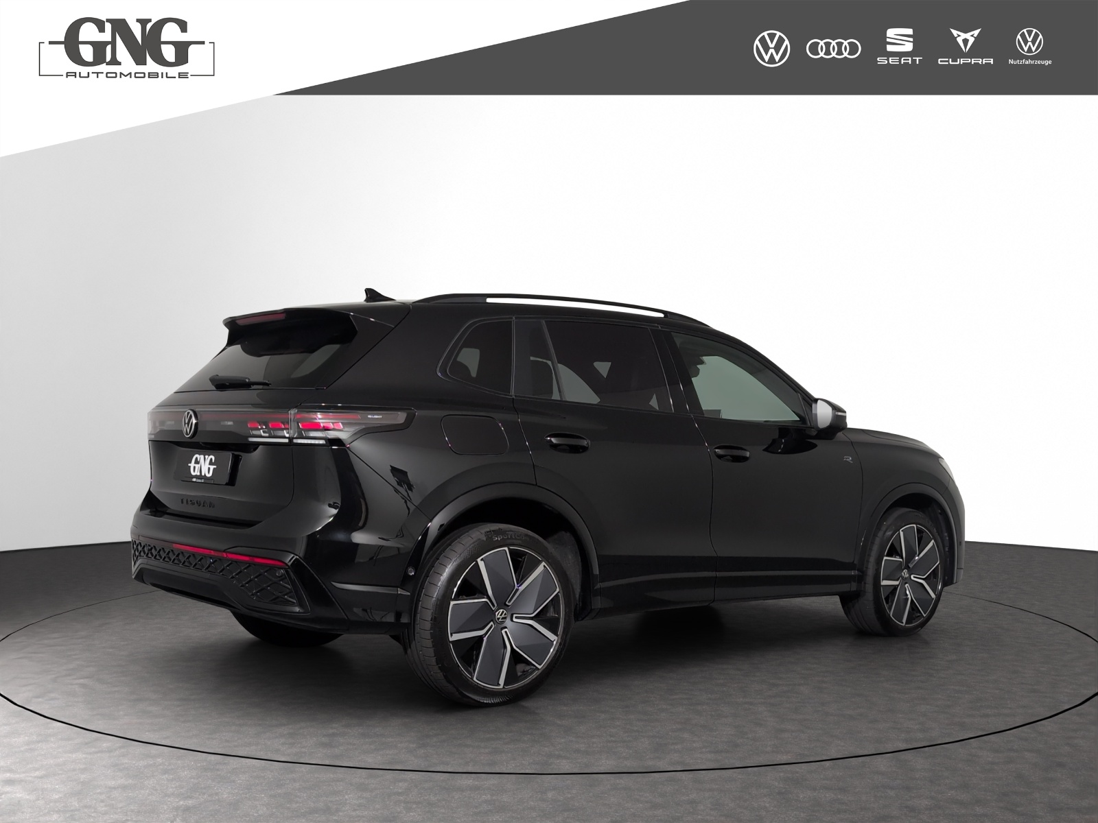 VW Tiguan 2.0 TSI DSG R-Line 4Motion-showroom-element-2
