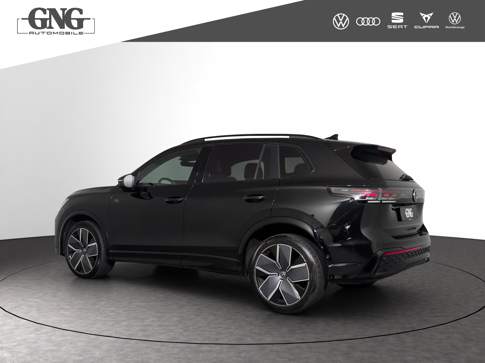 VW Tiguan 2.0 TSI DSG R-Line 4Motion-showroom-element-1