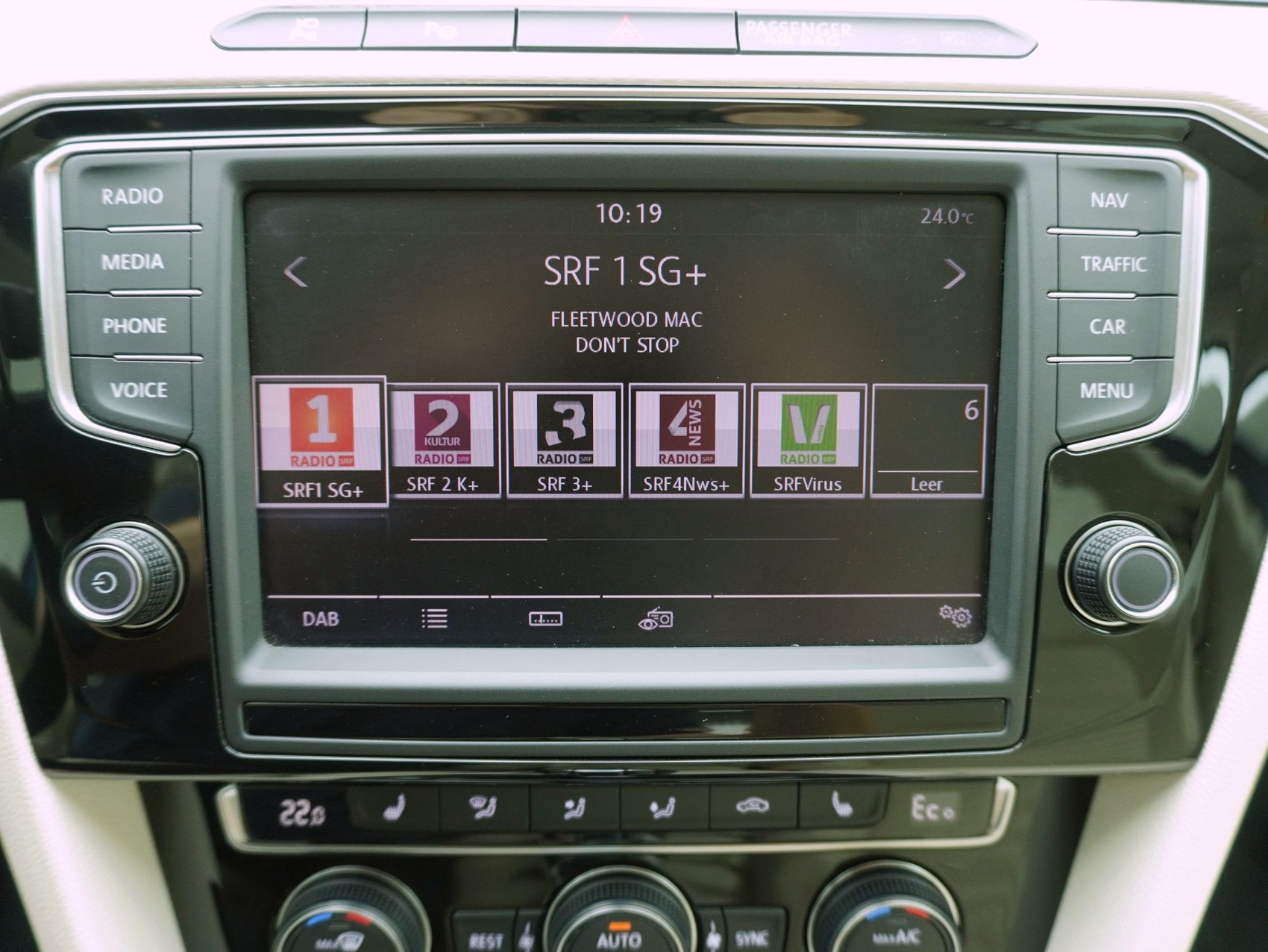 VW Passat Variant 1.4 TSI DSG Plug-In-Hybrid GTE-image-18