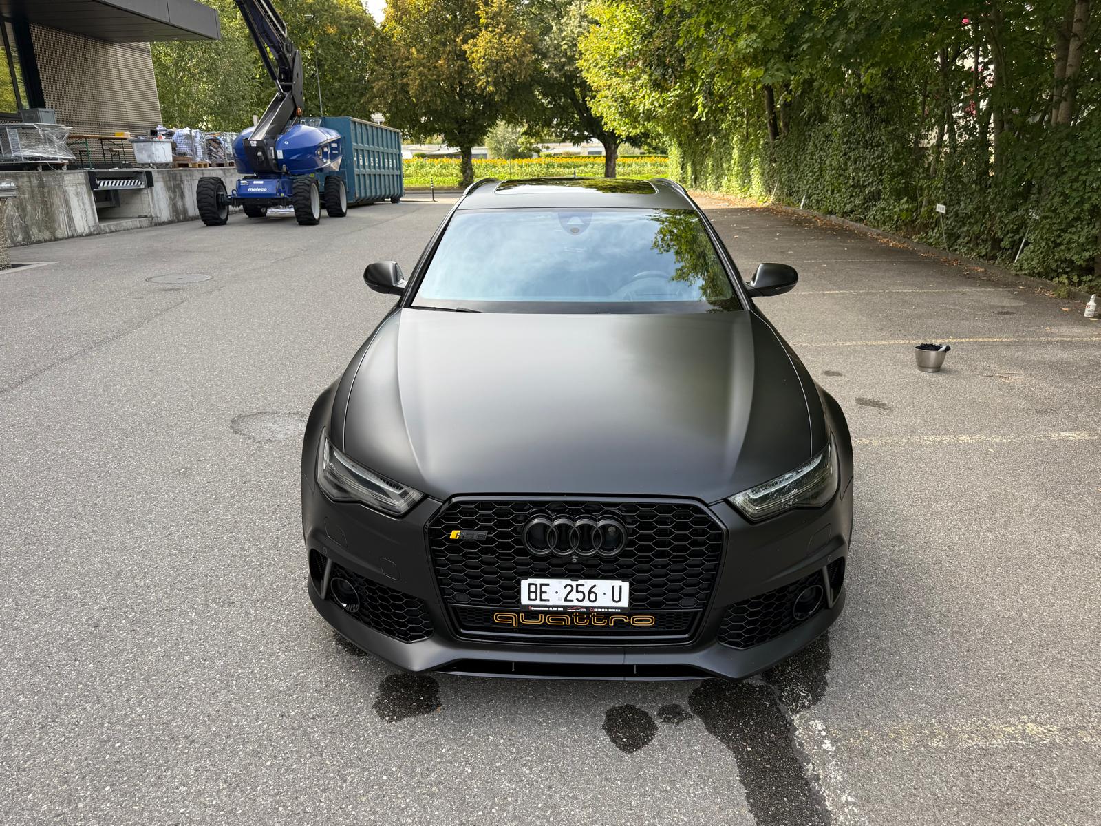 AUDI RS6 Avant 4.0 TFSI V8 performance quattro