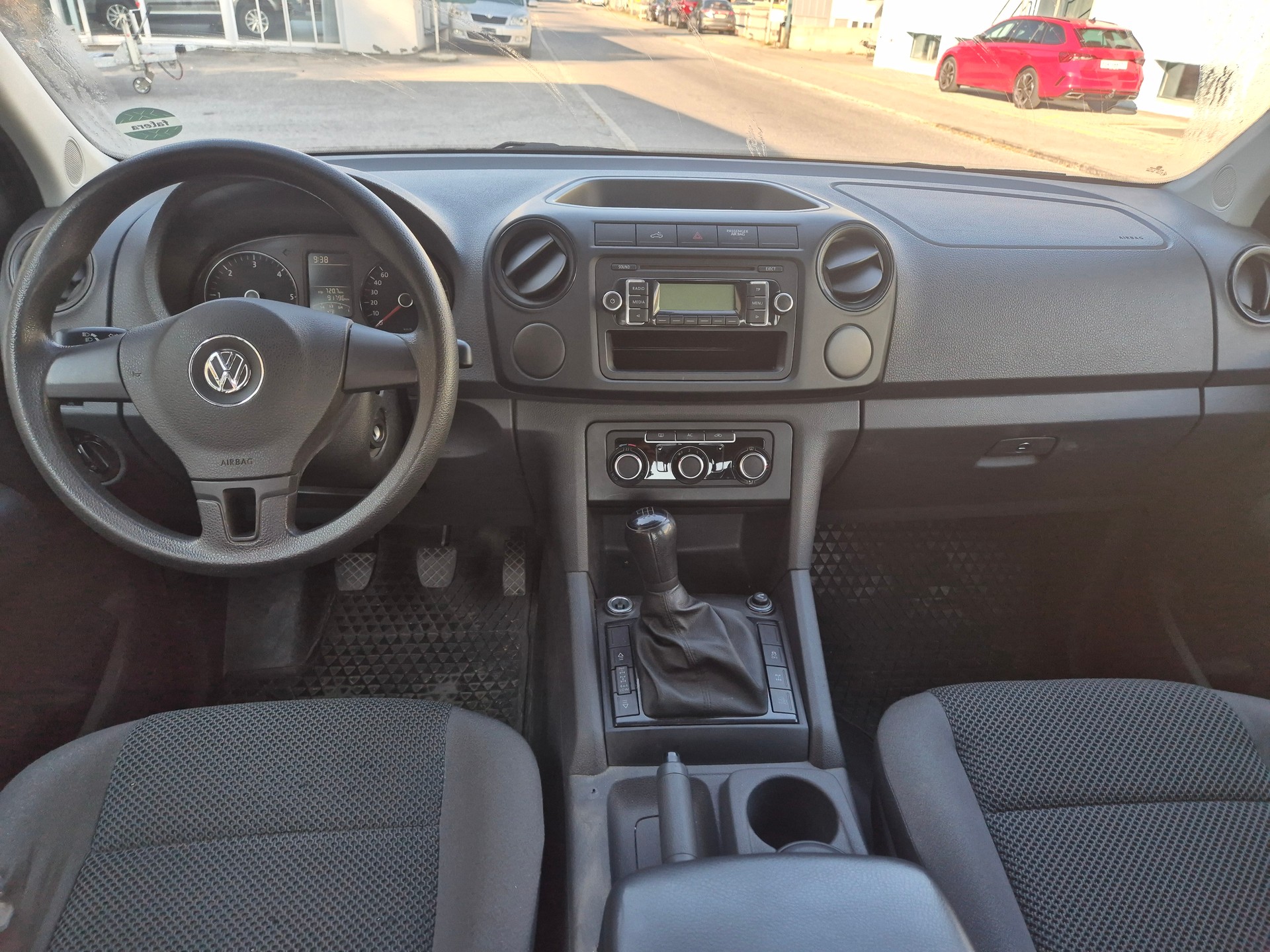 VW Amarok 2.0 TDI Startline 4Motion-image-9