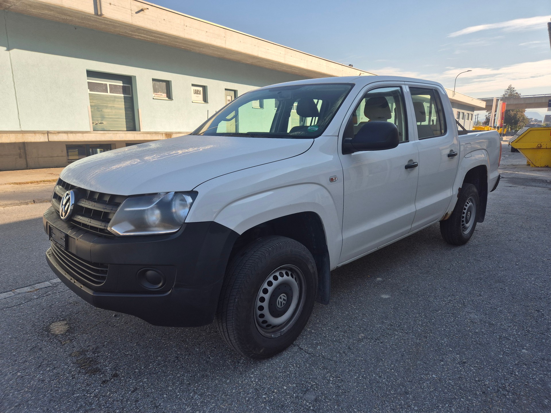 VW Amarok 2.0 TDI Startline 4Motion-image-1