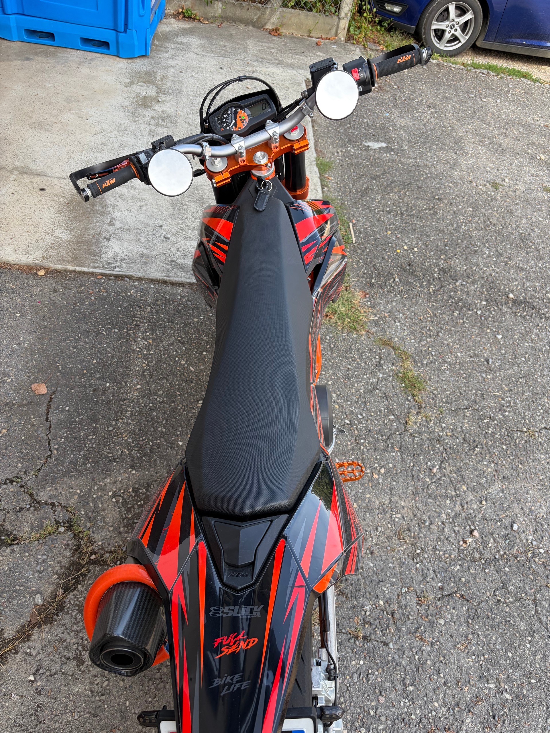 KTM 690 SMC R-image-4