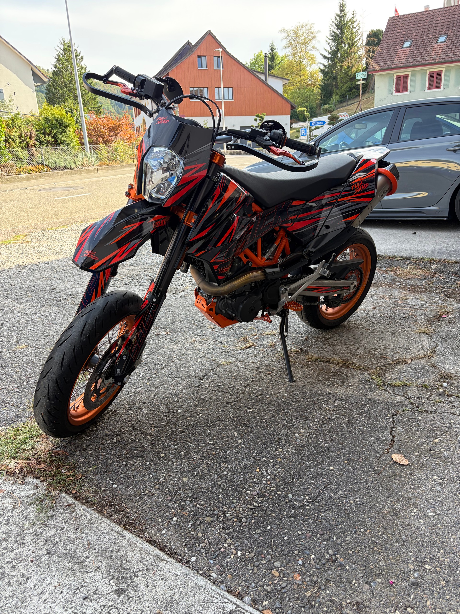 KTM 690 SMC R-image-0