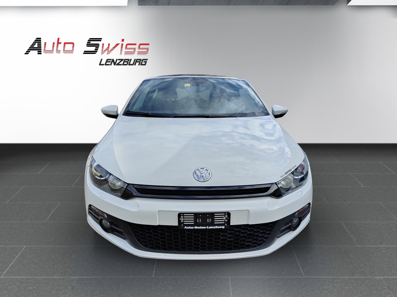 VW Scirocco 2.0 TSI-image-2