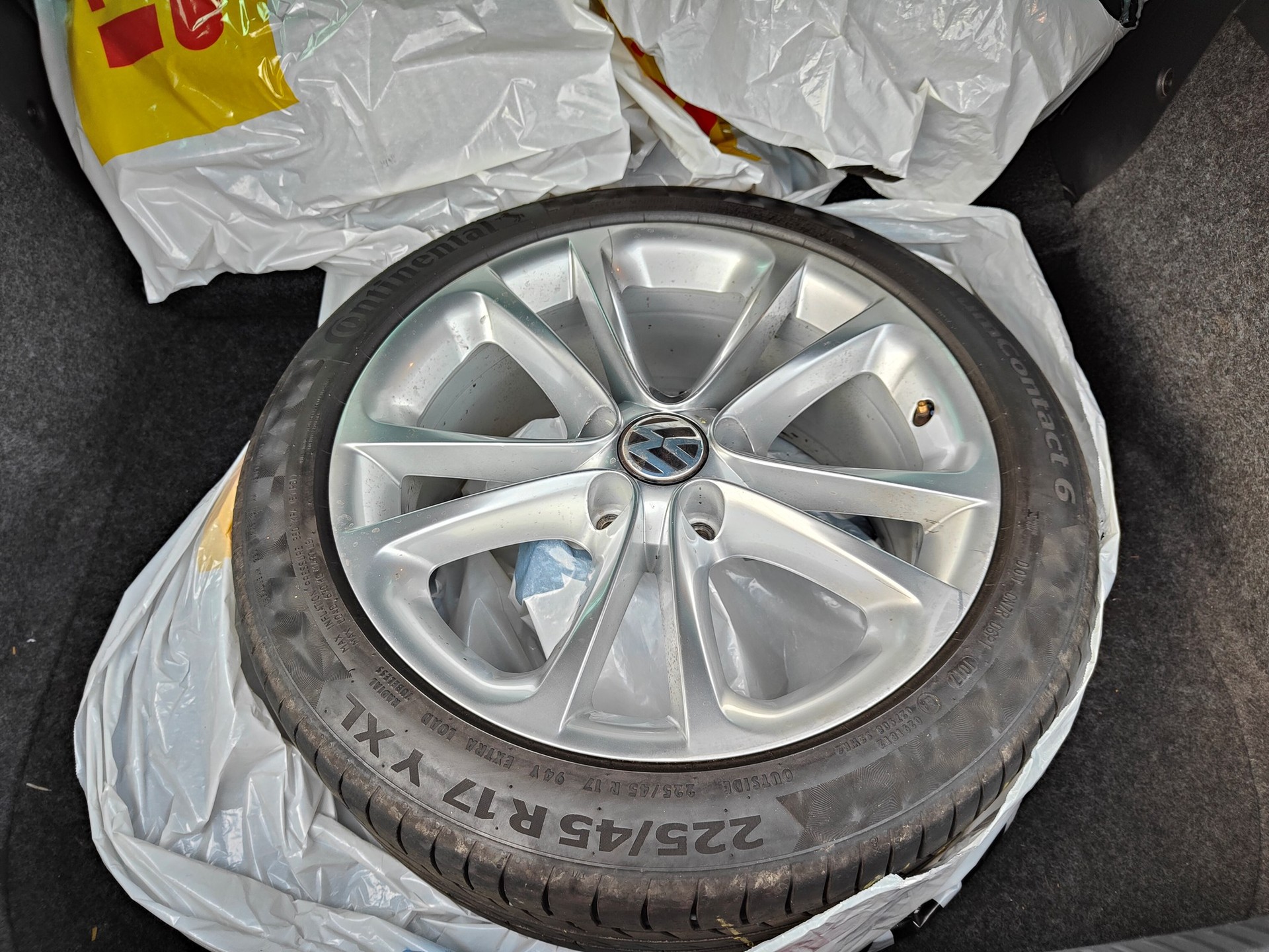 VW Scirocco 2.0 TSI-image-13