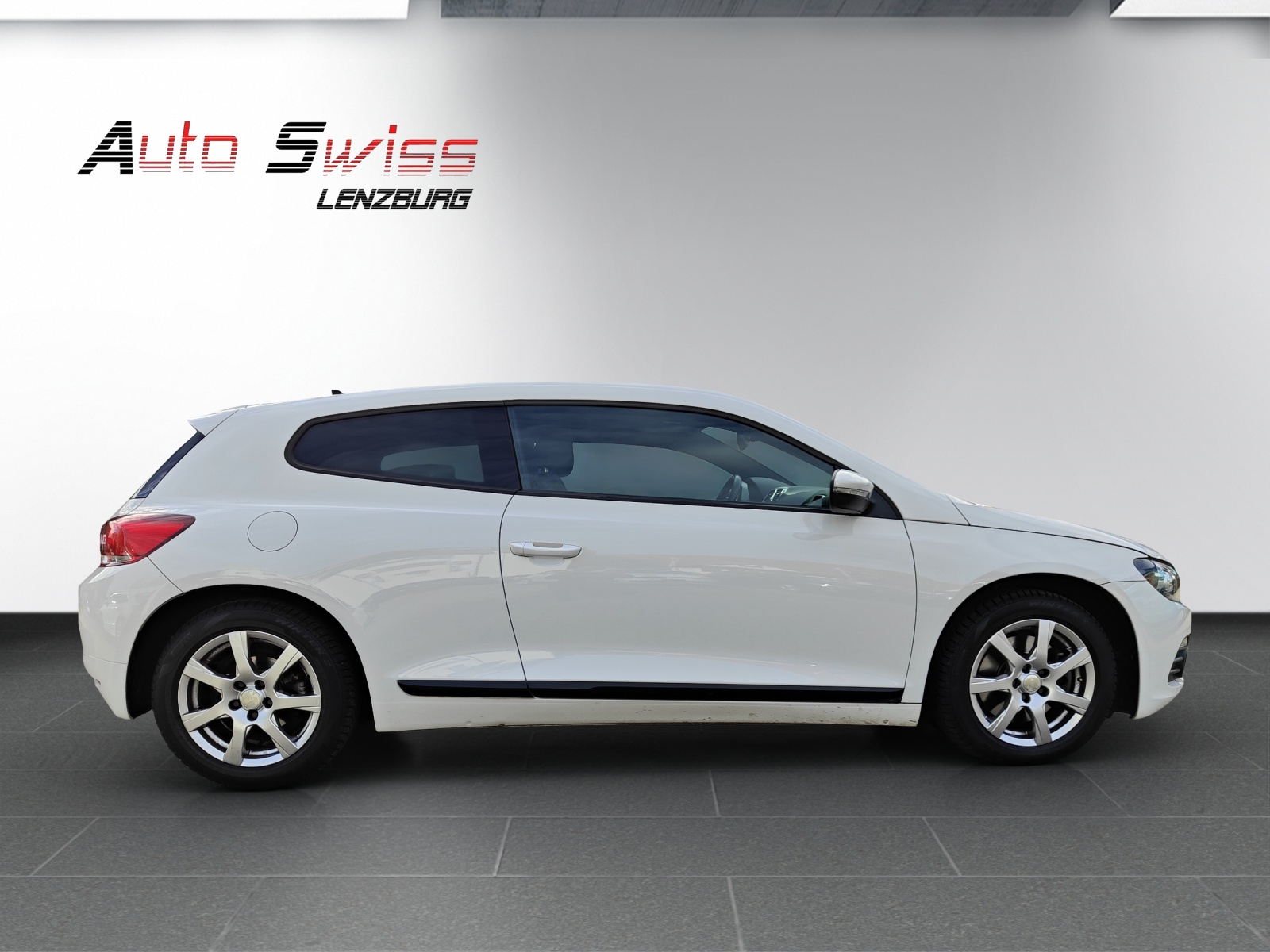 VW Scirocco 2.0 TSI-image-5