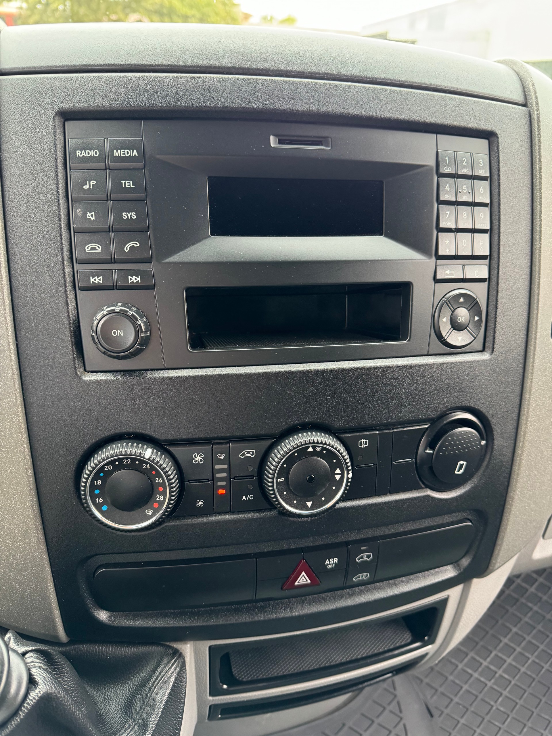 MERCEDES-BENZ Sprinter 314 CDI Extralang-image-9