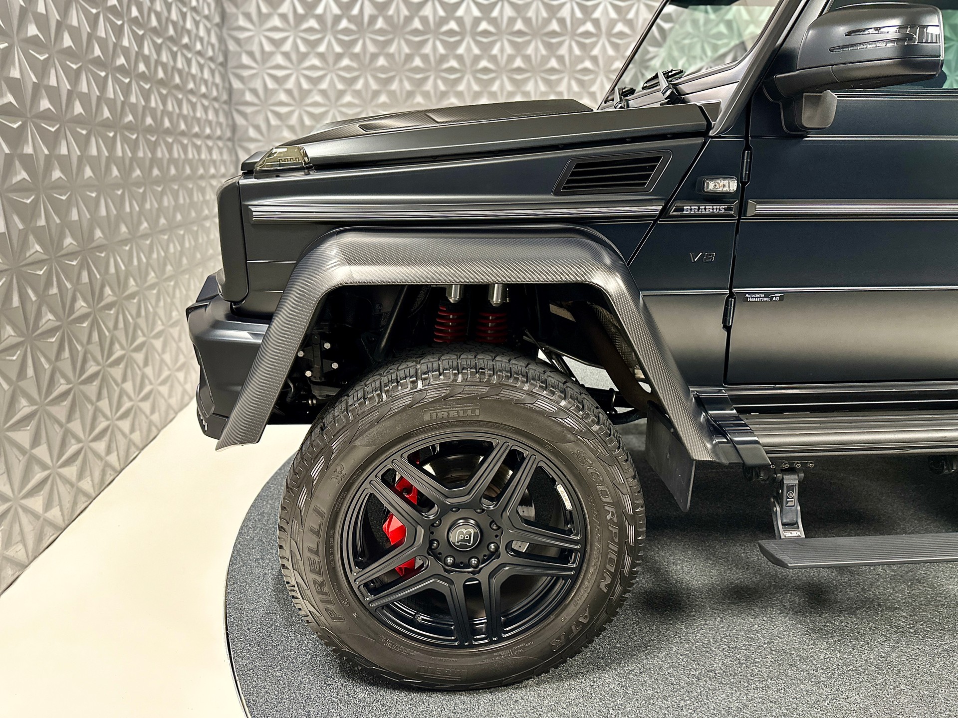MERCEDES-BENZ G 500 4x4² BRABUS 7G-Tronic-image-9