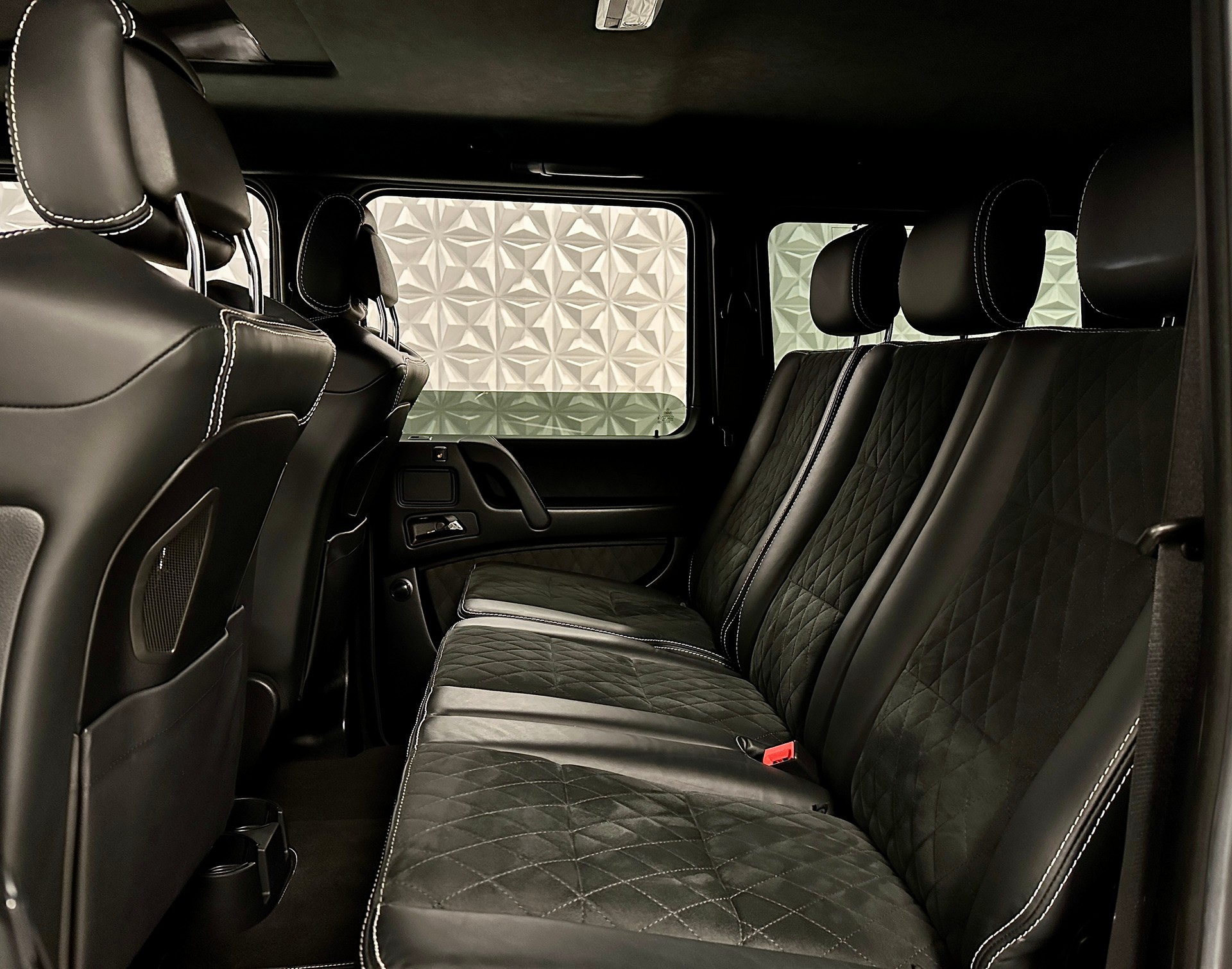 MERCEDES-BENZ G 500 4x4² BRABUS 7G-Tronic-image-22
