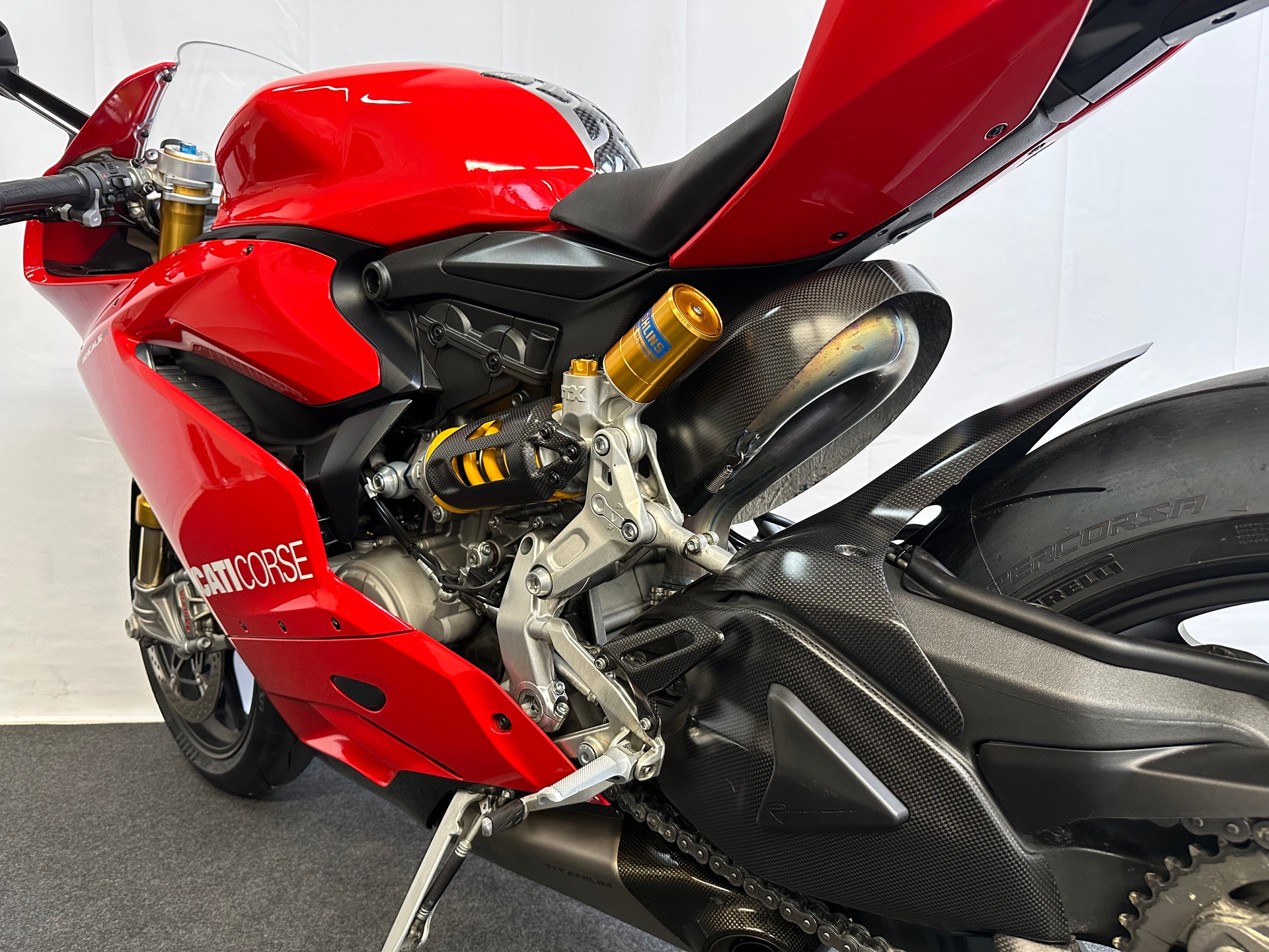 DUCATI Panigale 1199 R ABS-image-5