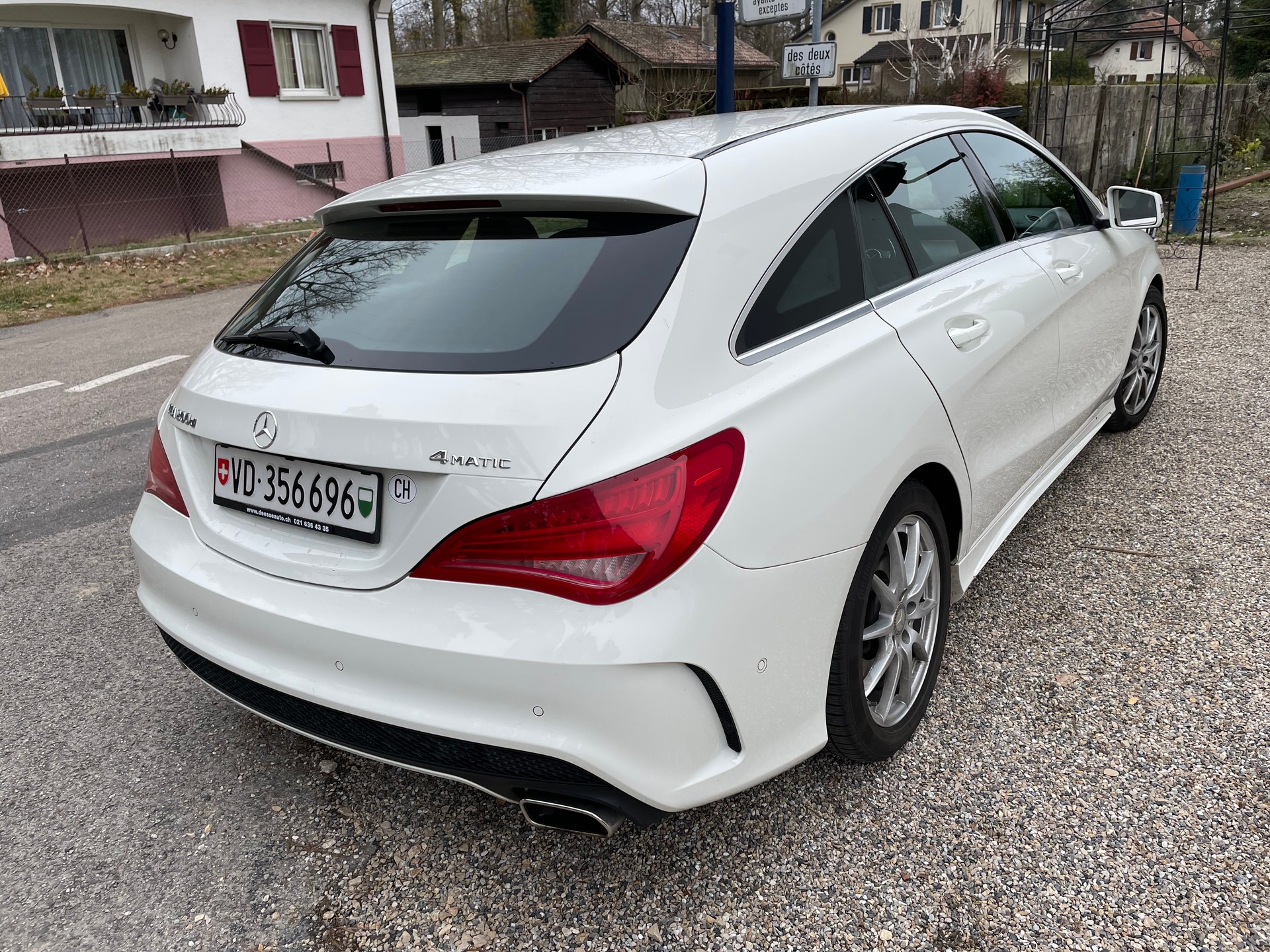 MERCEDES-BENZ CLA Shooting Brake 200 CDI AMG Line 4Matic 7G-DCT-image-2