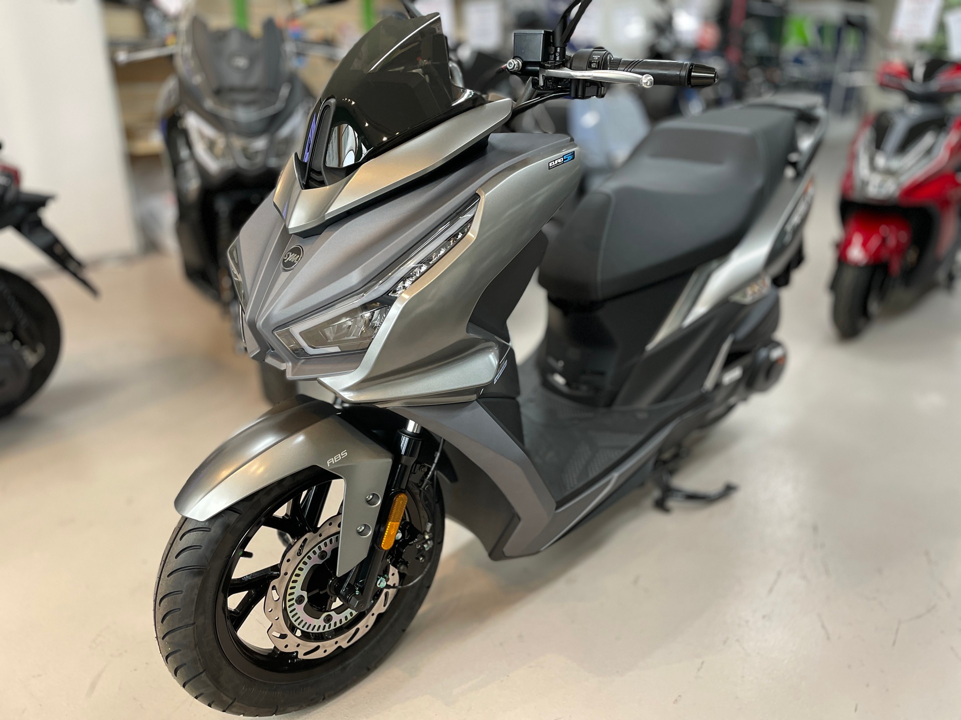 SYM 14 EVO 125 ABS+TCL (Dès 16 ans)-image-1