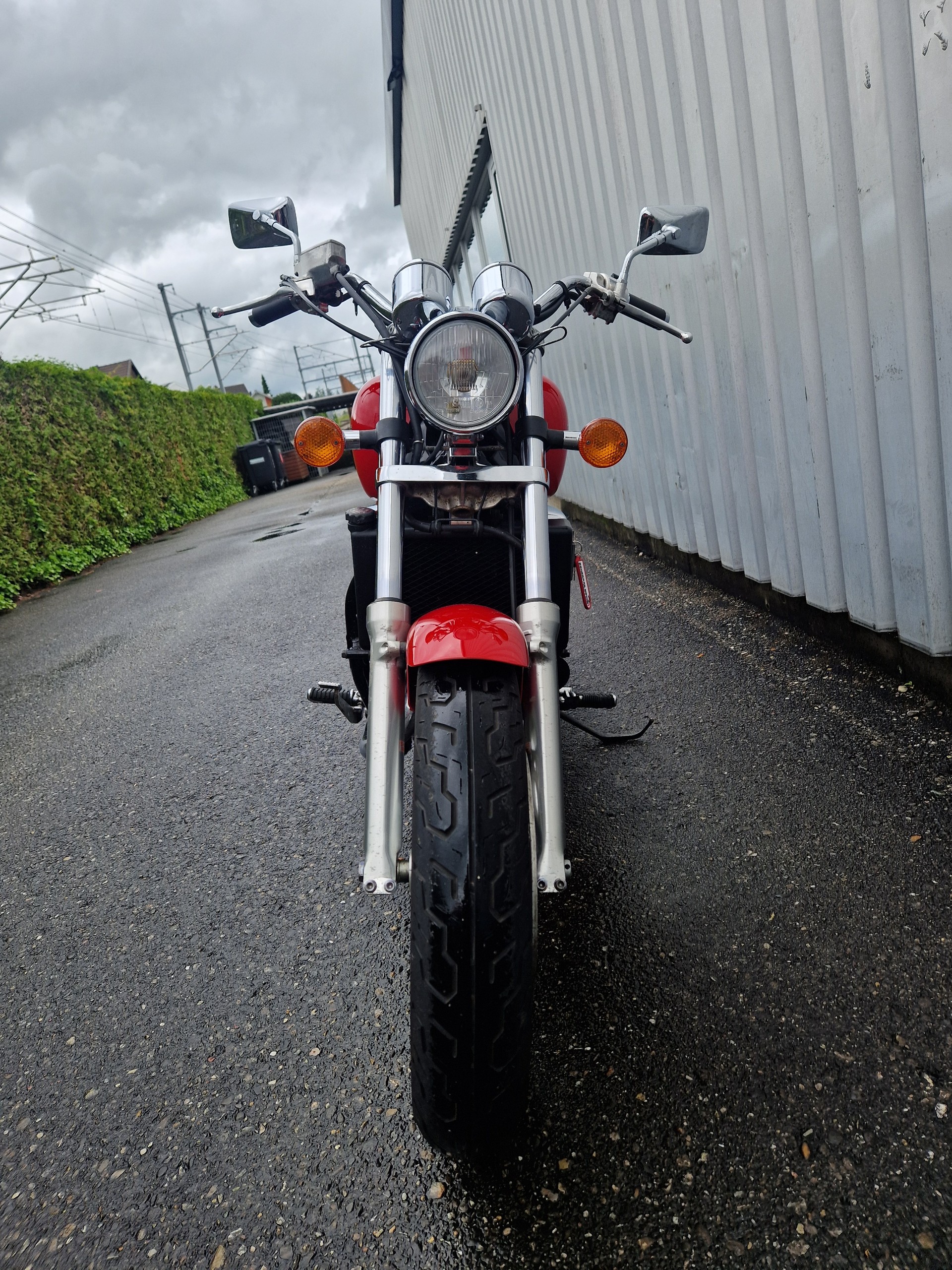 HONDA VF 750 C Magna-image-2