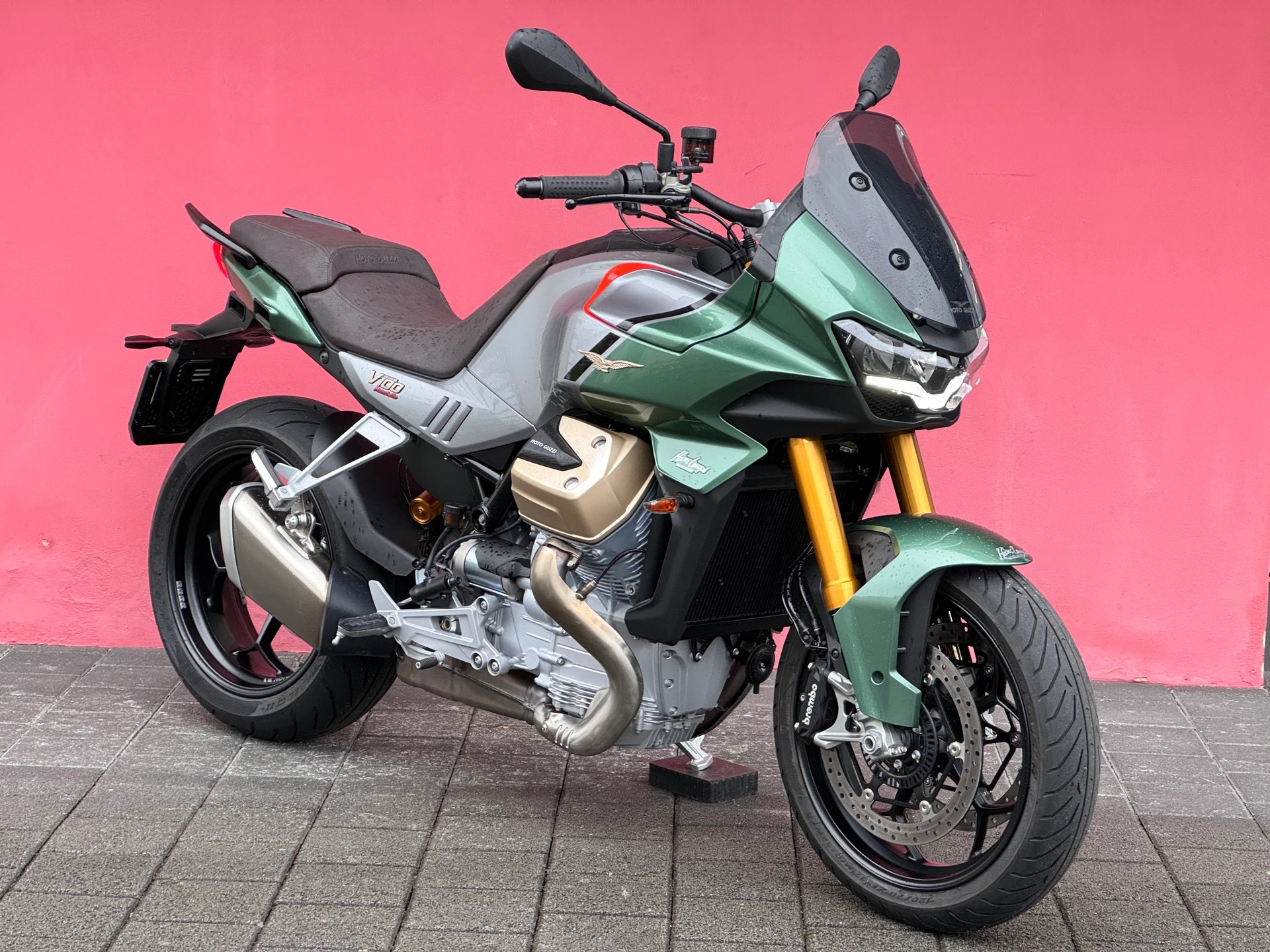 MOTO GUZZI V100 Mandello S-image-1