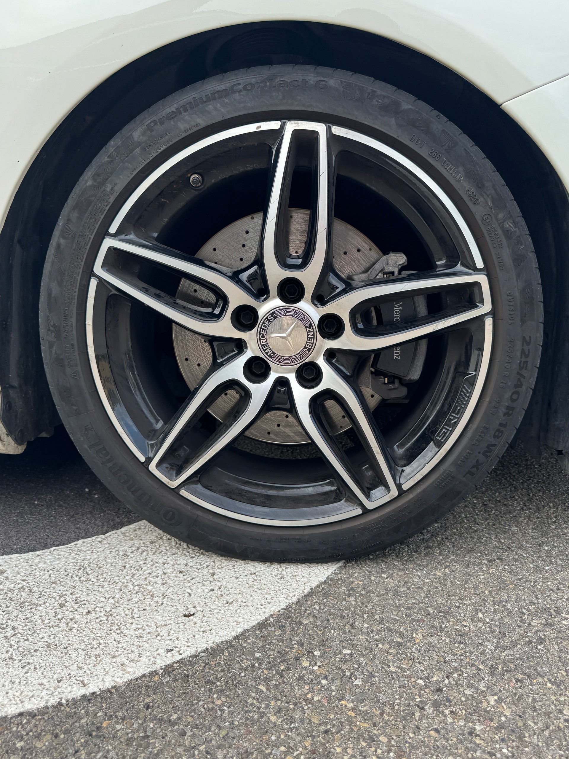 MERCEDES-BENZ B 250 AMG Line 7G-DCT-image-10