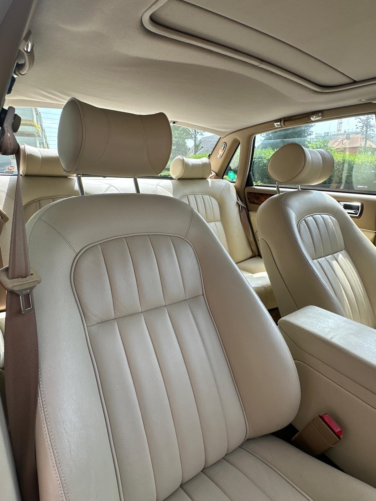 JAGUAR XJ 4.0 Sovereign-image-2
