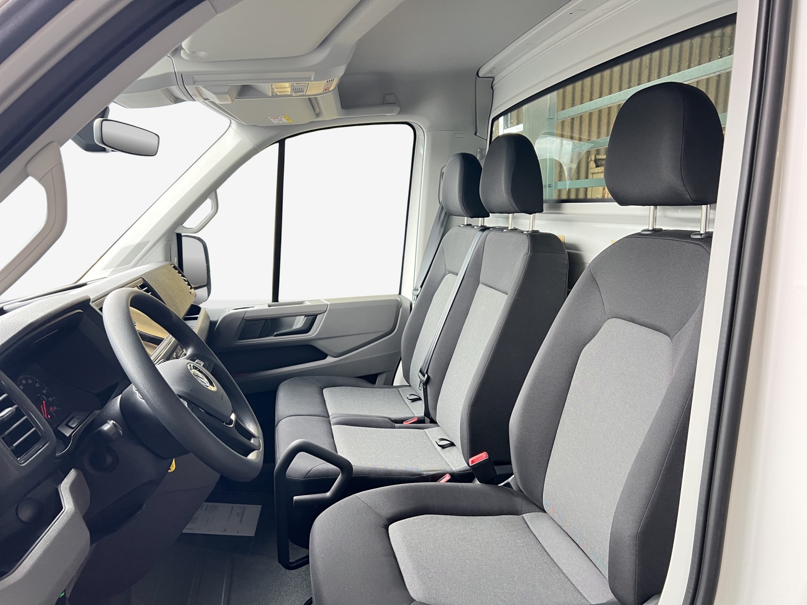 VW Crafter 35 2.0 BiTDI Champ. HD L3 Kip./Prit./Kof.+Heb. RWD A-image-7