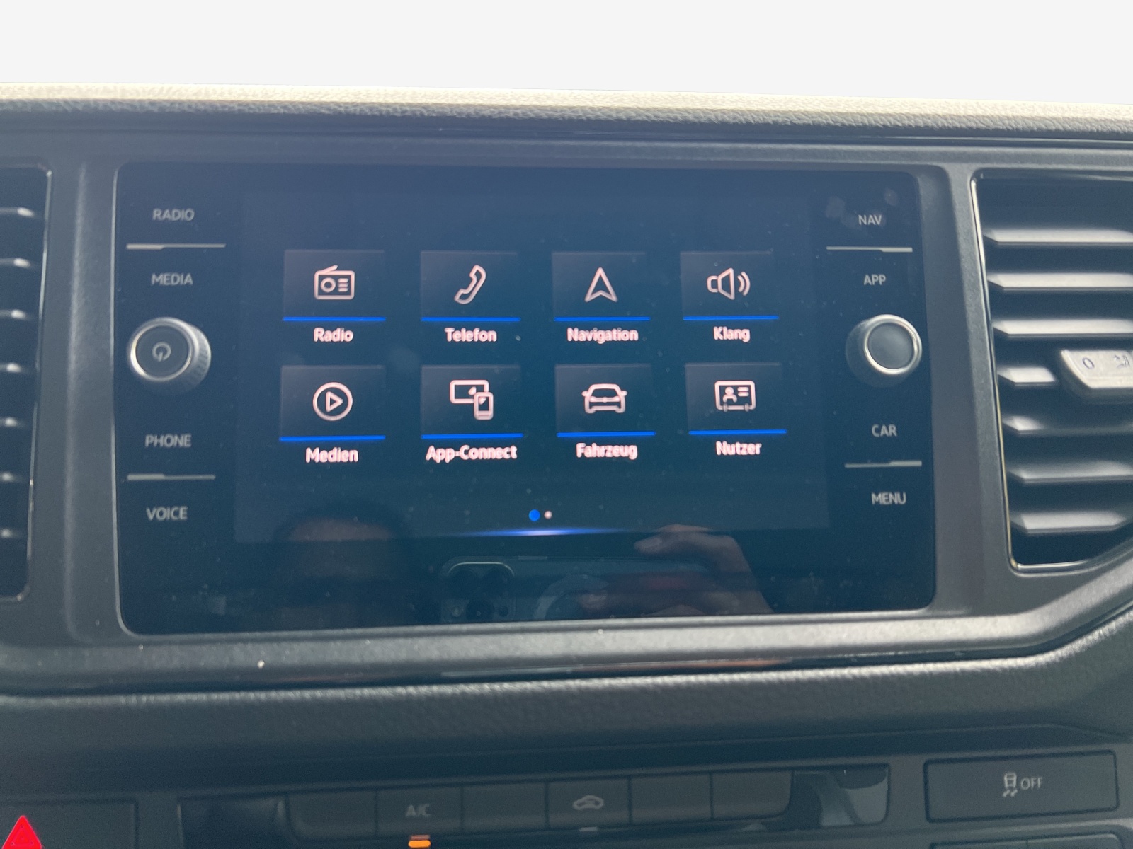 VW Crafter 35 2.0 BiTDI Champ. HD L3 Kip./Prit./Kof.+Heb. RWD A-image-10