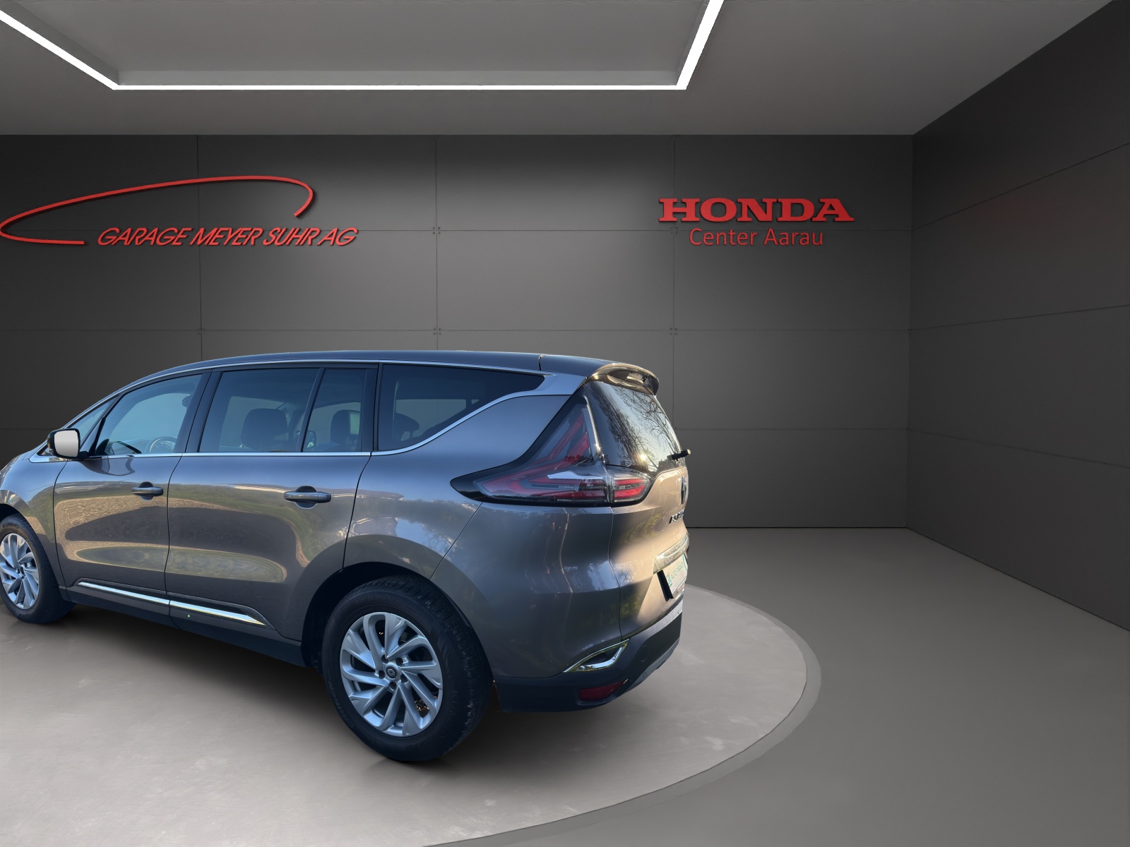 RENAULT Espace 1.6 dCi 160 Intens EDC-image-4