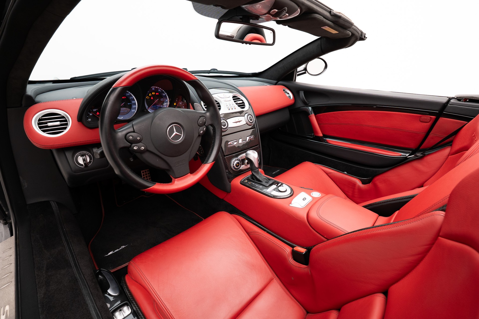 MERCEDES-BENZ SLR McLaren Roadster FAB Design-image-4