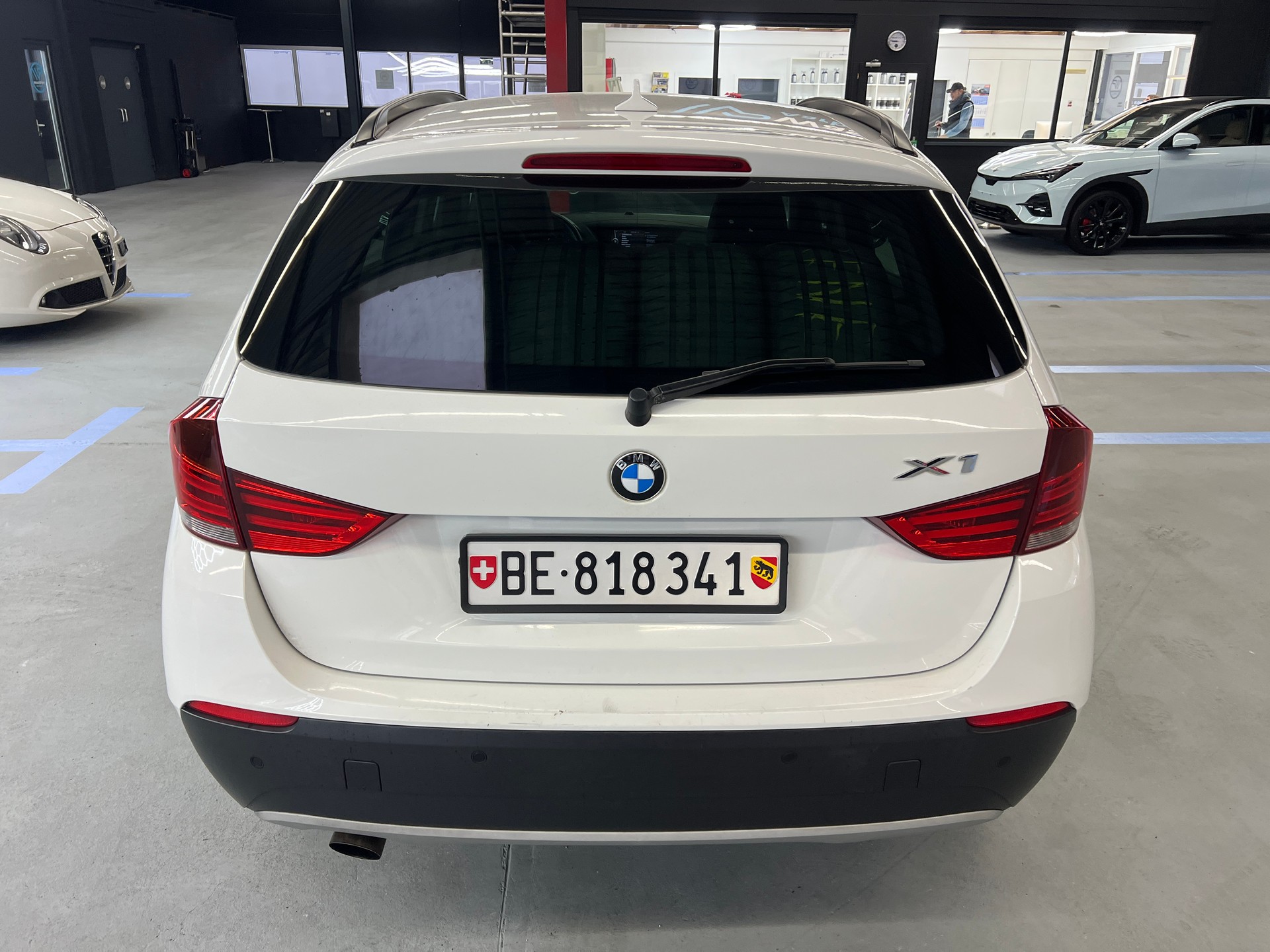 BMW X1 sDrive 20d mit Garantieoptionen-image-10