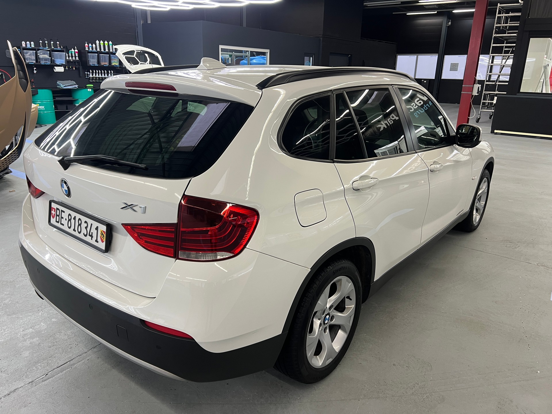 BMW X1 sDrive 20d mit Garantieoptionen-image-11