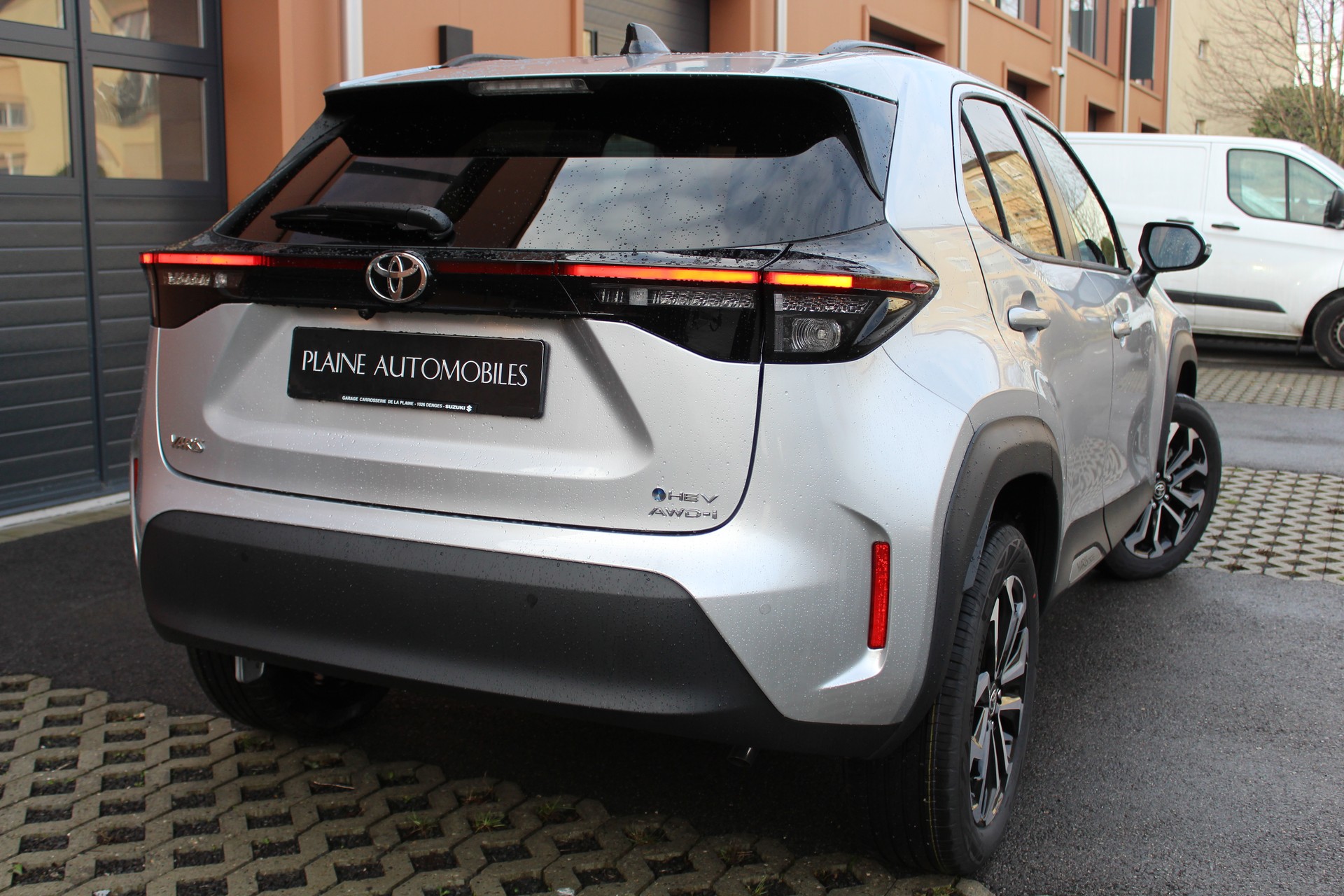 TOYOTA Yaris Cross 1.5 Trend AWDi e-CVT 4x4 - "Leasing 2,9% * Garantie 15 ans * Caméra * Tempomat Adapt."-image-4