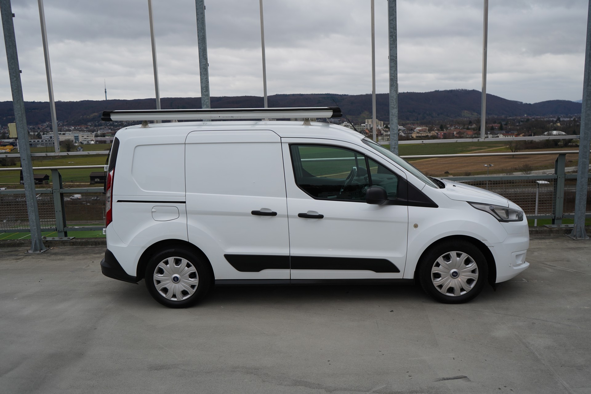 FORD TRANSIT CONNECT VAN T200 1.5 ECO BLUE TREND BOTT l 120 PS-showroom-element-2
