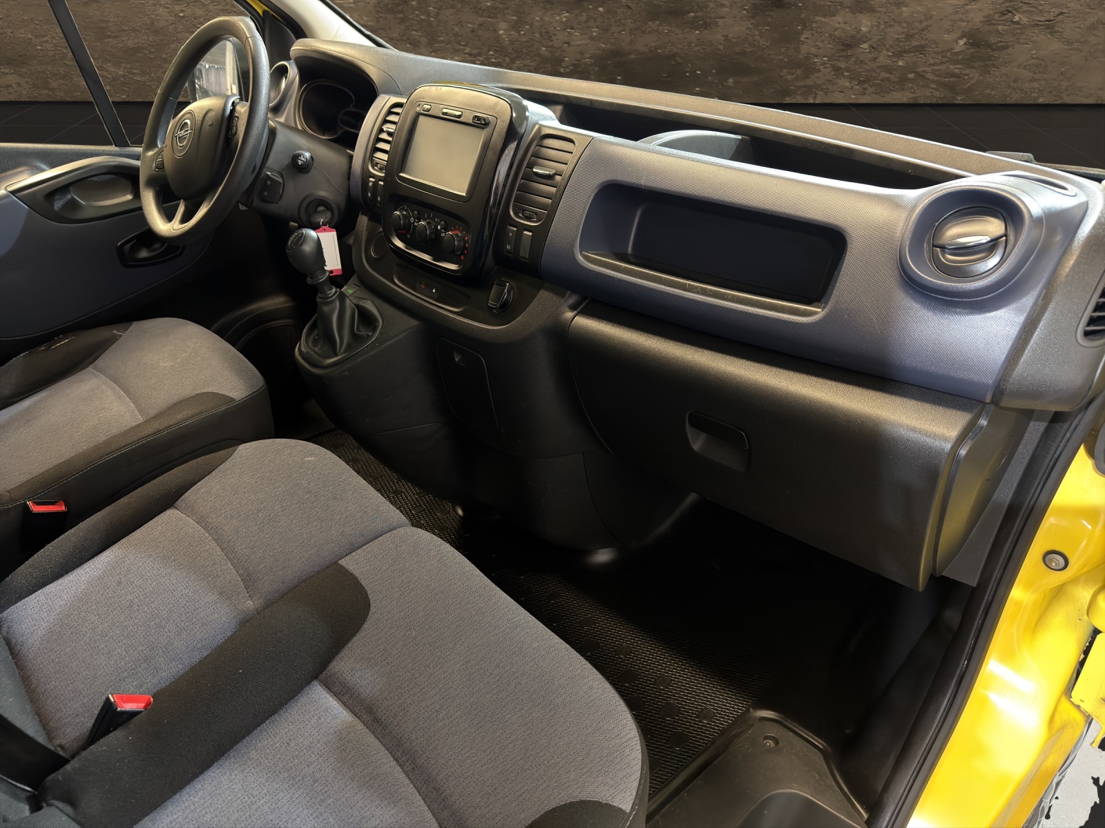 OPEL OPEL Vivaro 1.6 BiTurbo CDTI ecoFLEX 2.7t L1H1, 125 PS-image-4