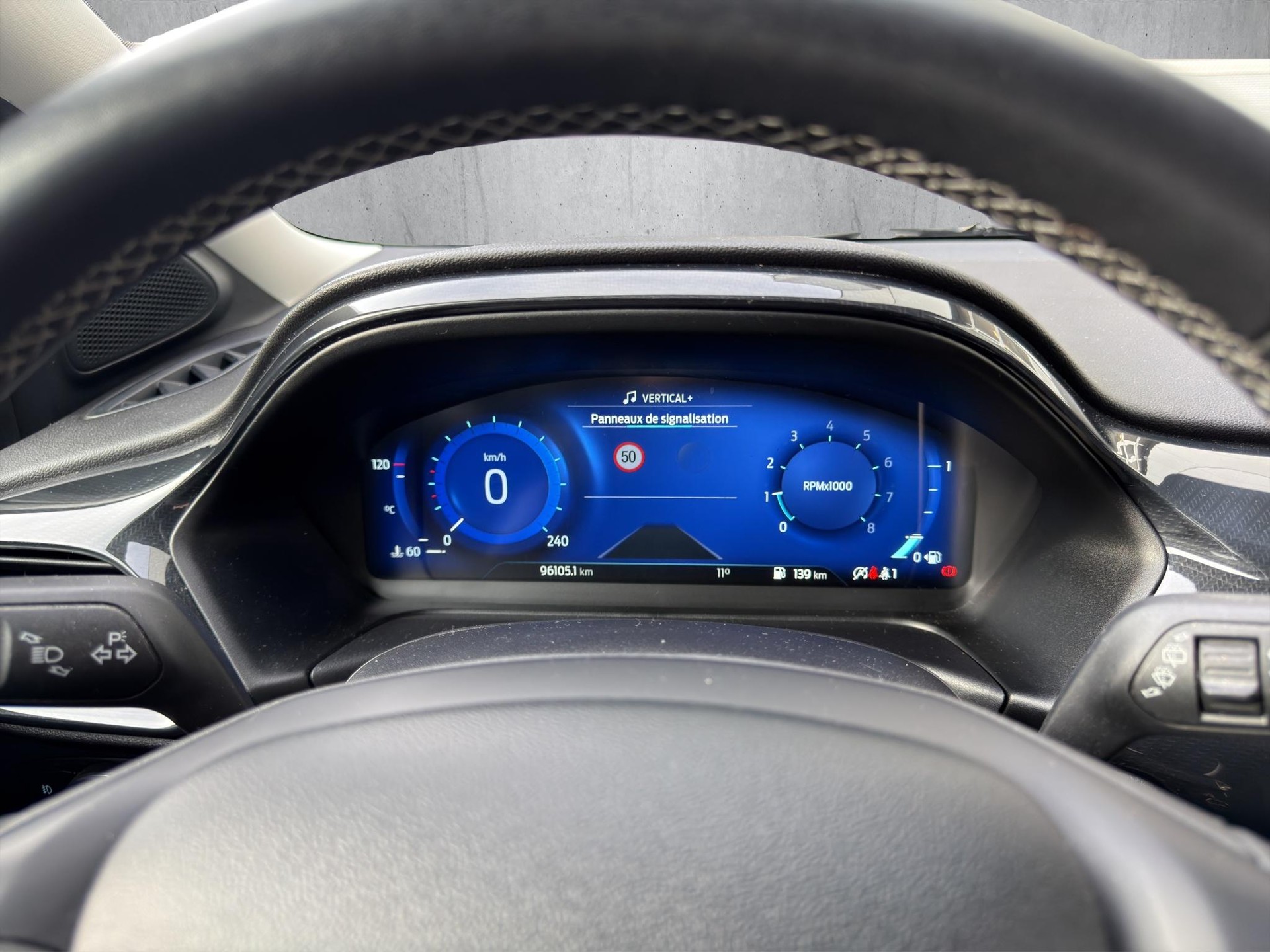 FORD Puma 1.0 EcoB Hybrid 125 Titanium-image-11