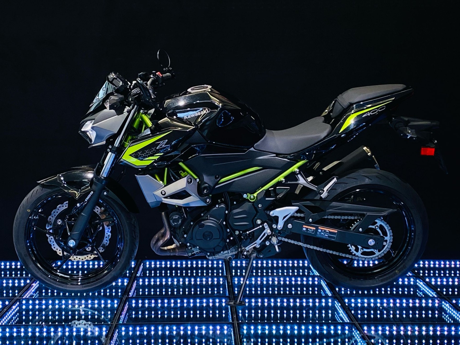 KAWASAKI Z 400 ABS-image-3