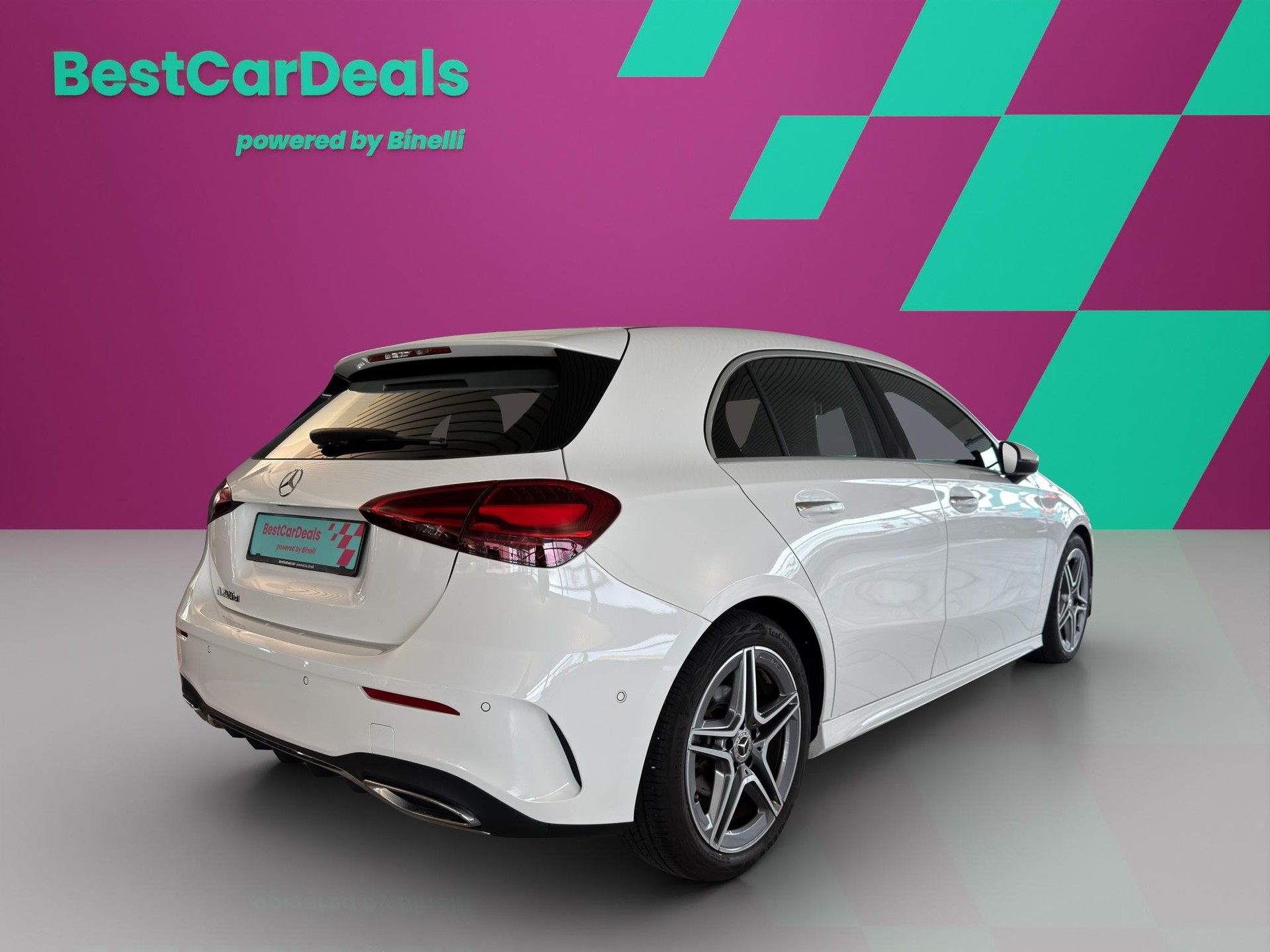 MERCEDES-BENZ A 200 d AMG Line-showroom-element-2