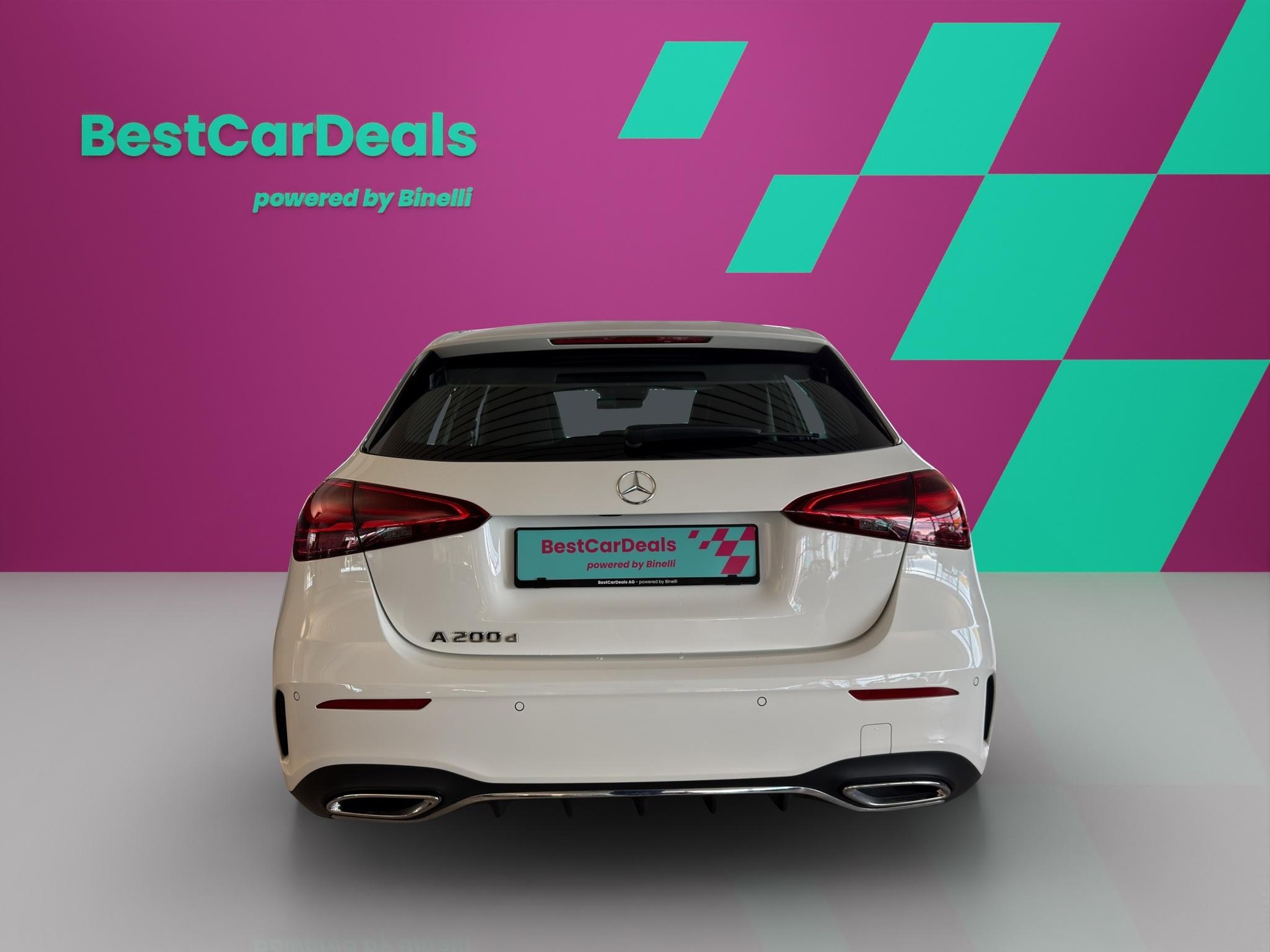 MERCEDES-BENZ A 200 d AMG Line-showroom-element-3