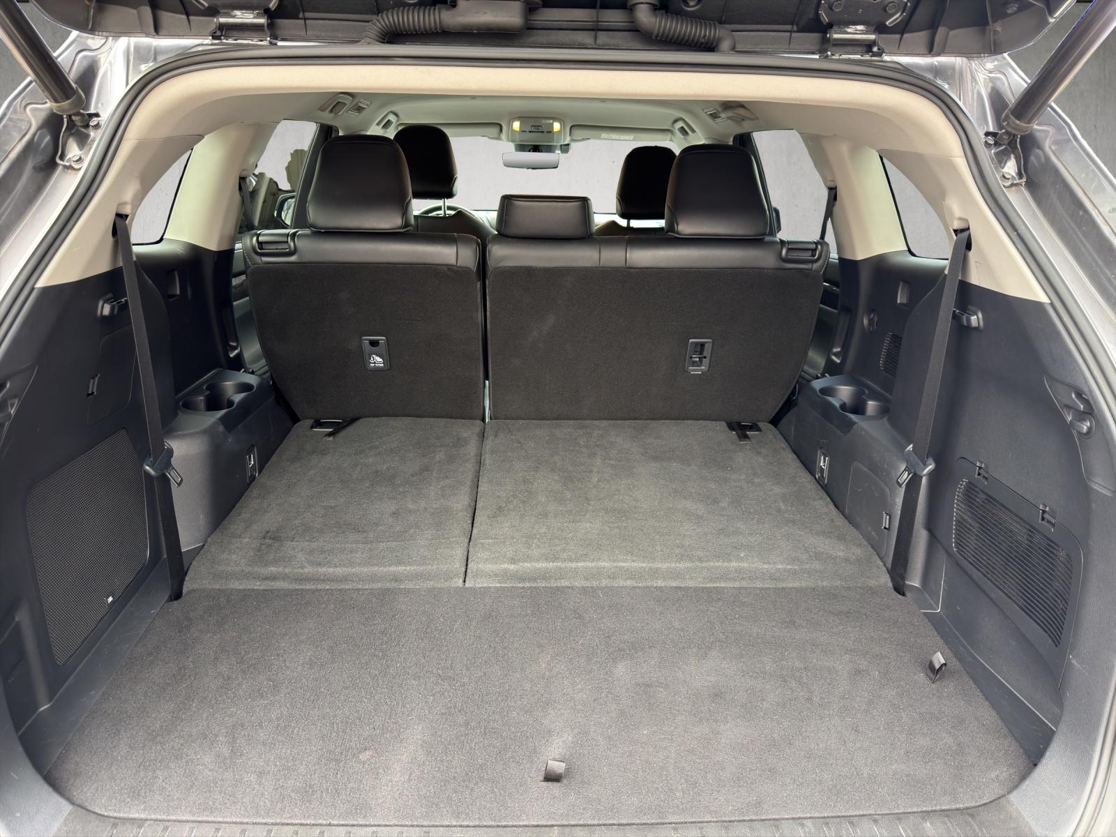 TOYOTA Highlander 2.5 HSD Premium-image-15