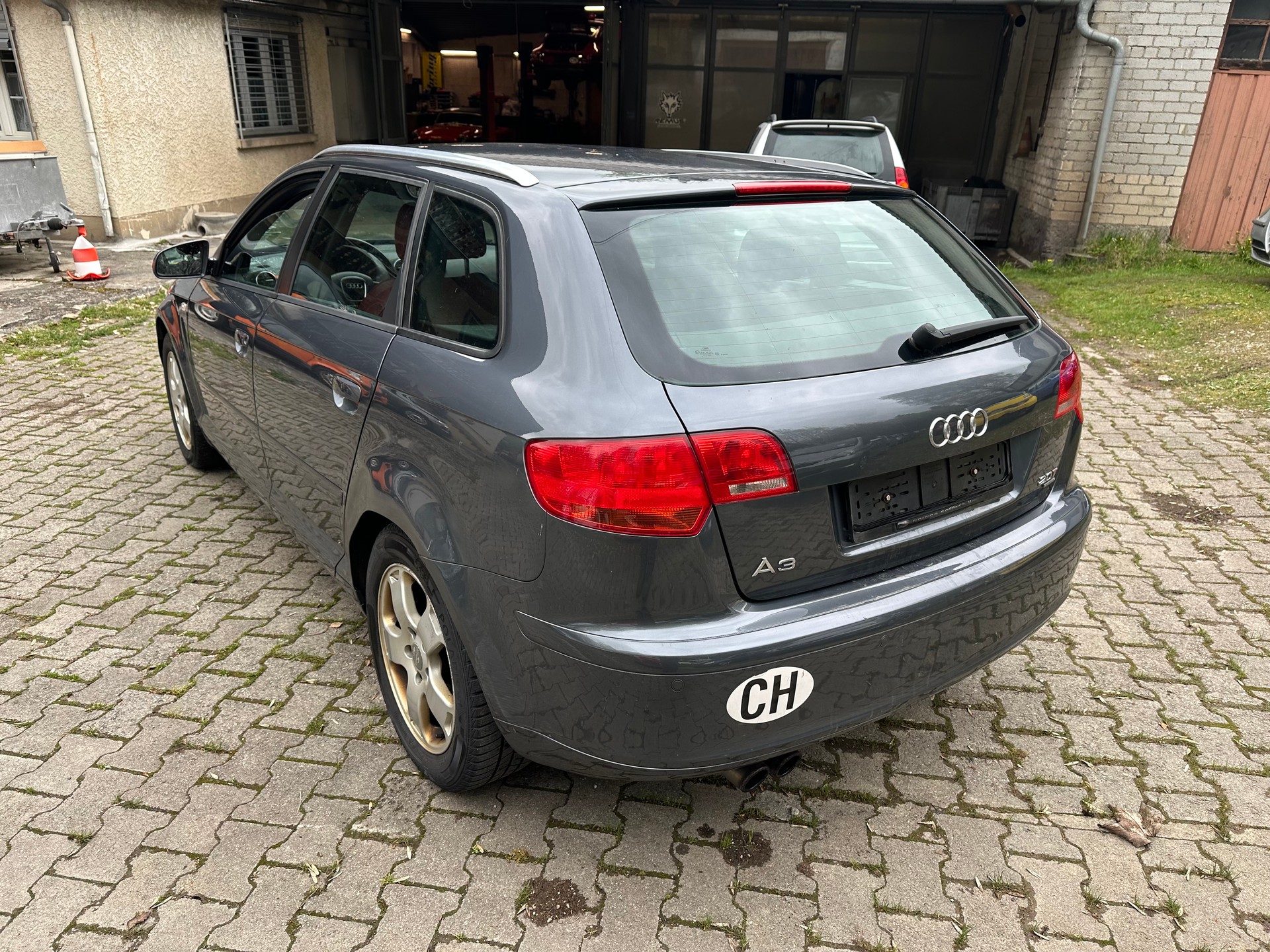 AUDI A3 Sportback 2.0 Turbo FSI Ambition quattro FIXPREIS-image-15