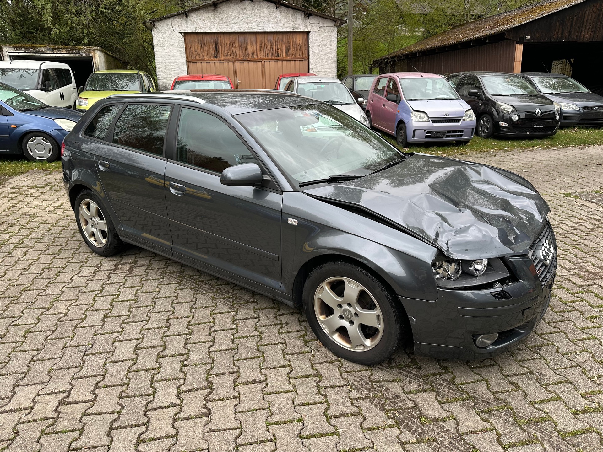 AUDI A3 Sportback 2.0 Turbo FSI Ambition quattro FIXPREIS-showroom-element-1