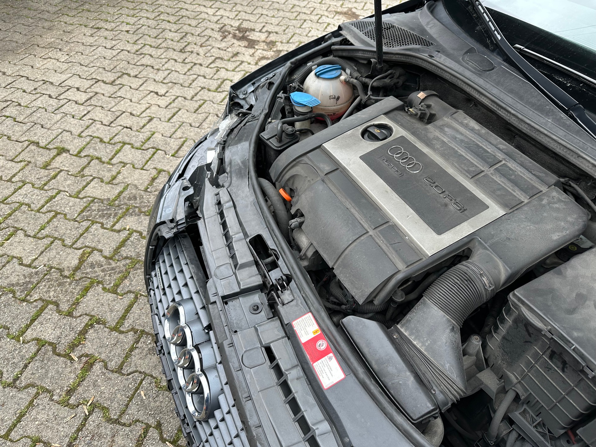 AUDI A3 Sportback 2.0 Turbo FSI Ambition quattro FIXPREIS-image-10
