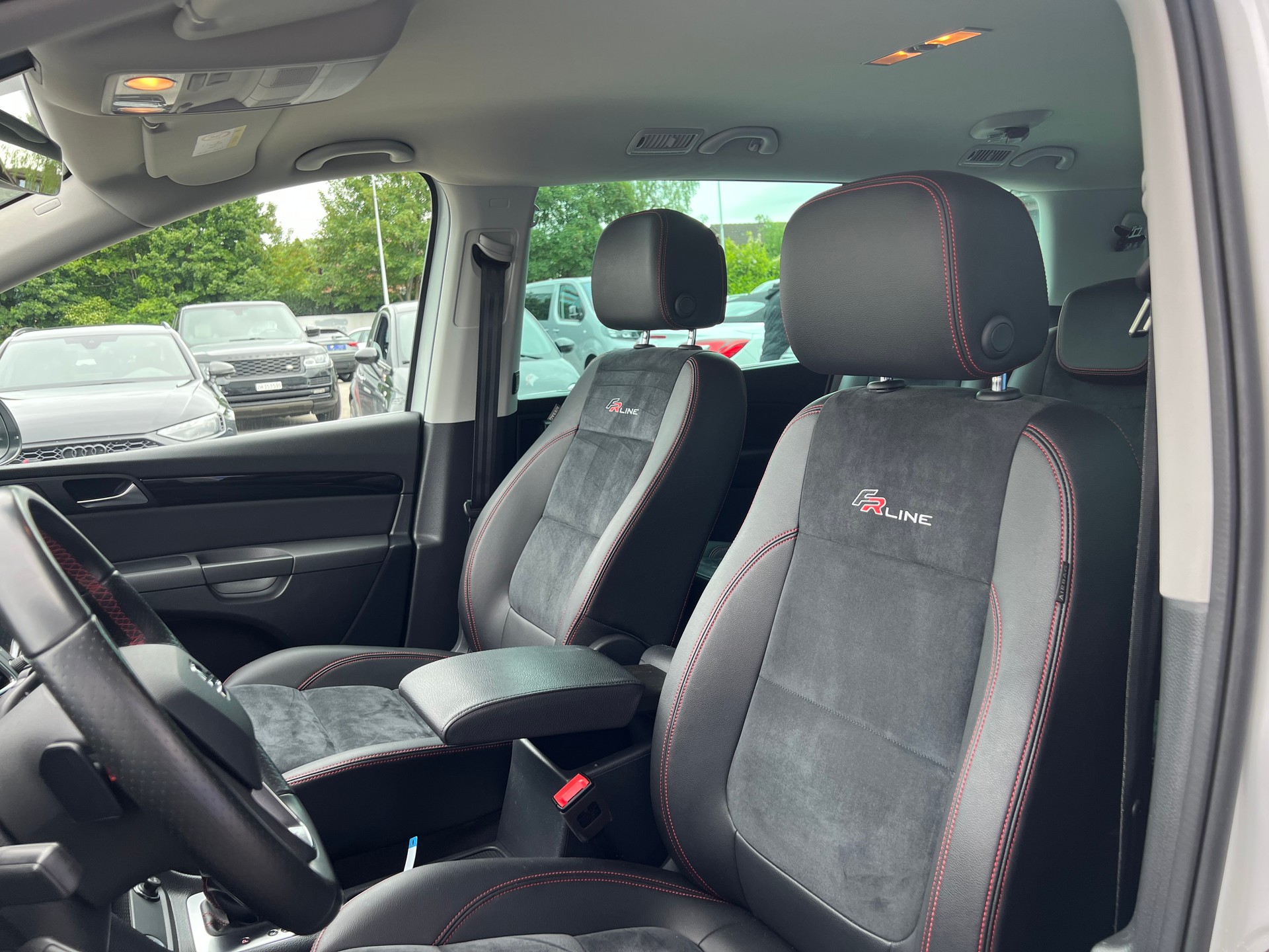 SEAT Alhambra 2.0 TSI 220 FR Line DSG * MJ 2018 * 7 Plätze *-image-10