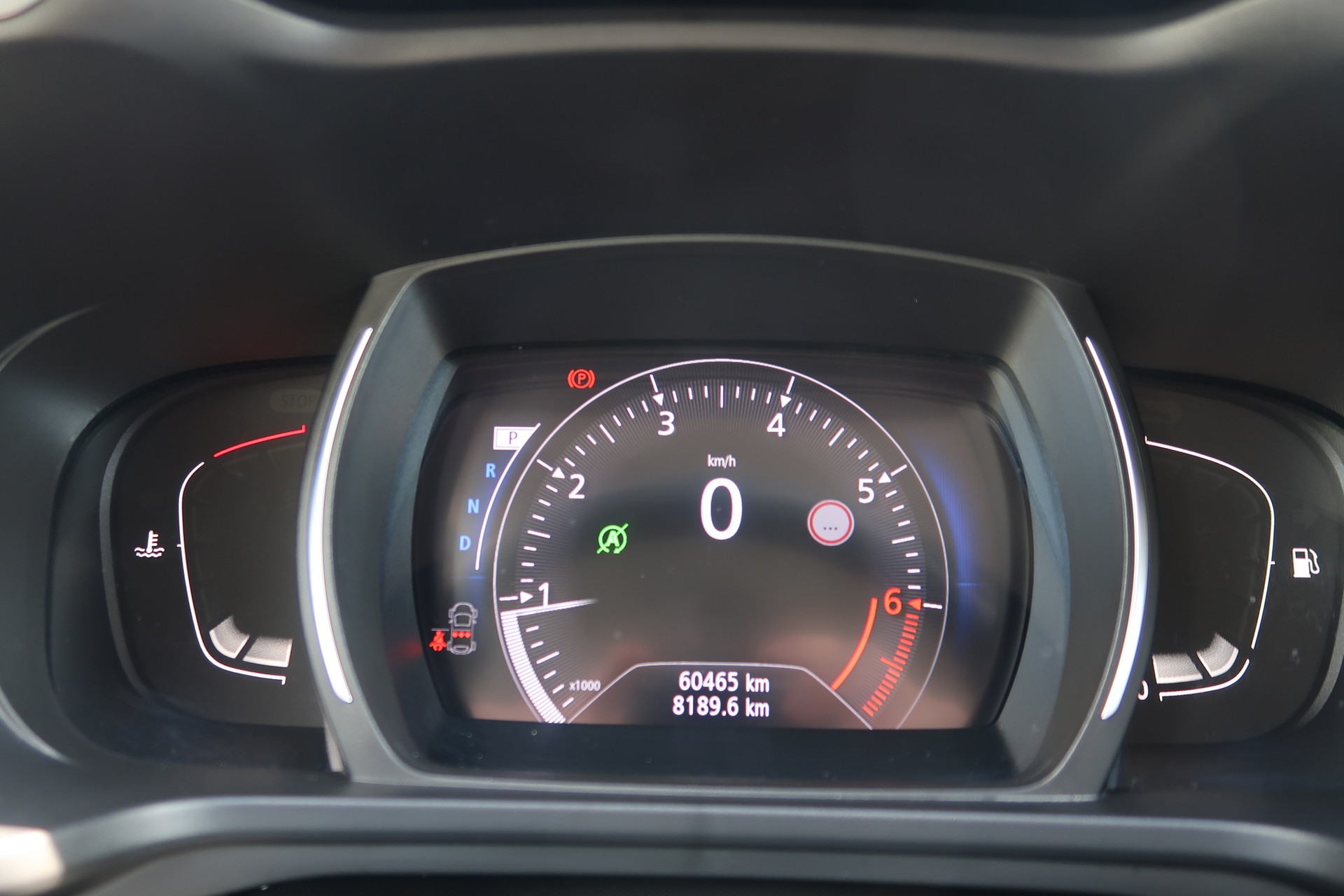 RENAULT Kadjar 1.3 16V Turbo Intens EDC-image-12