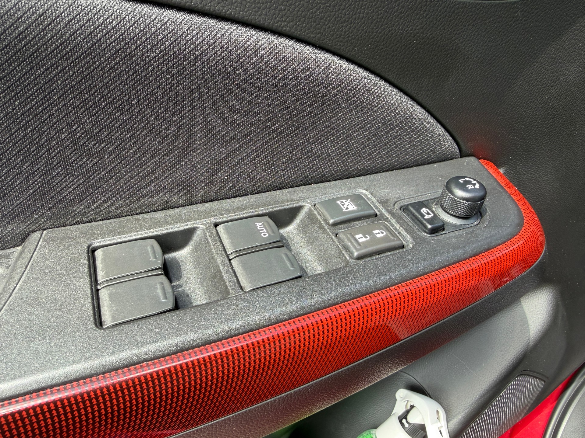 SUZUKI Swift Sport 1.4i 16V Compact Top Hybrid-image-16